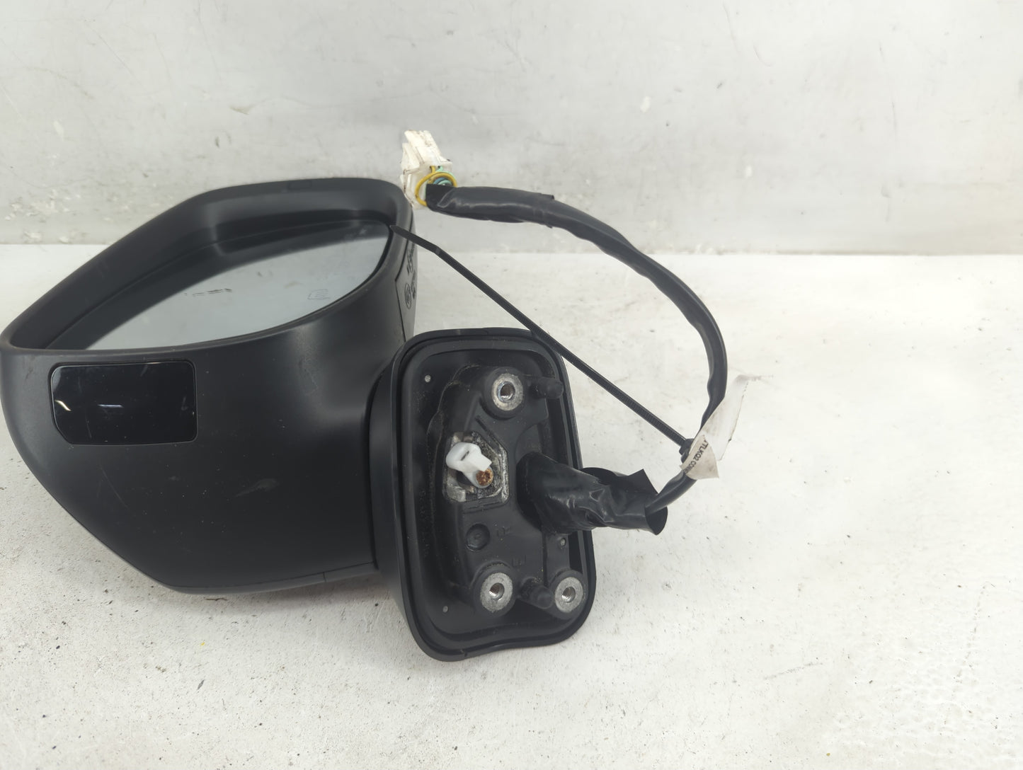 2019-2022 Subaru Forester Passenger Side View Mirror - Right Door Mirror OEM Used - Oemusedautoparts1.com
