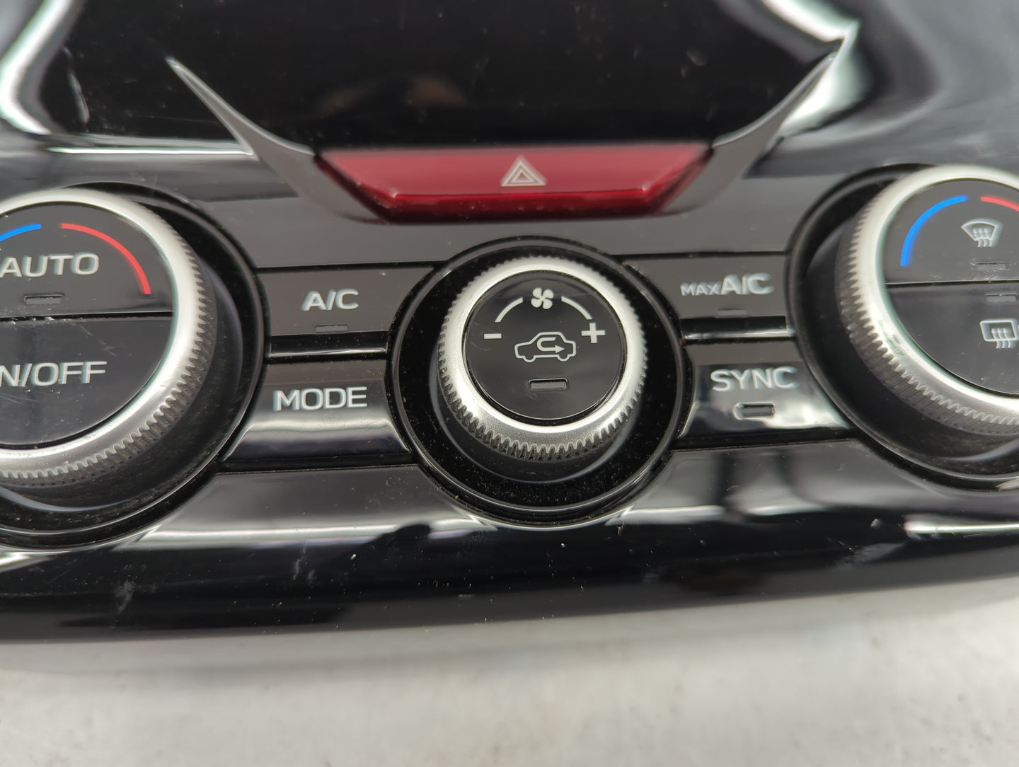 2019-2021 Subaru Forester Climate Control Module Temperature AC/Heater Replacement P/N:72311SJ651 Fits Fits 2019 2020 2021 O