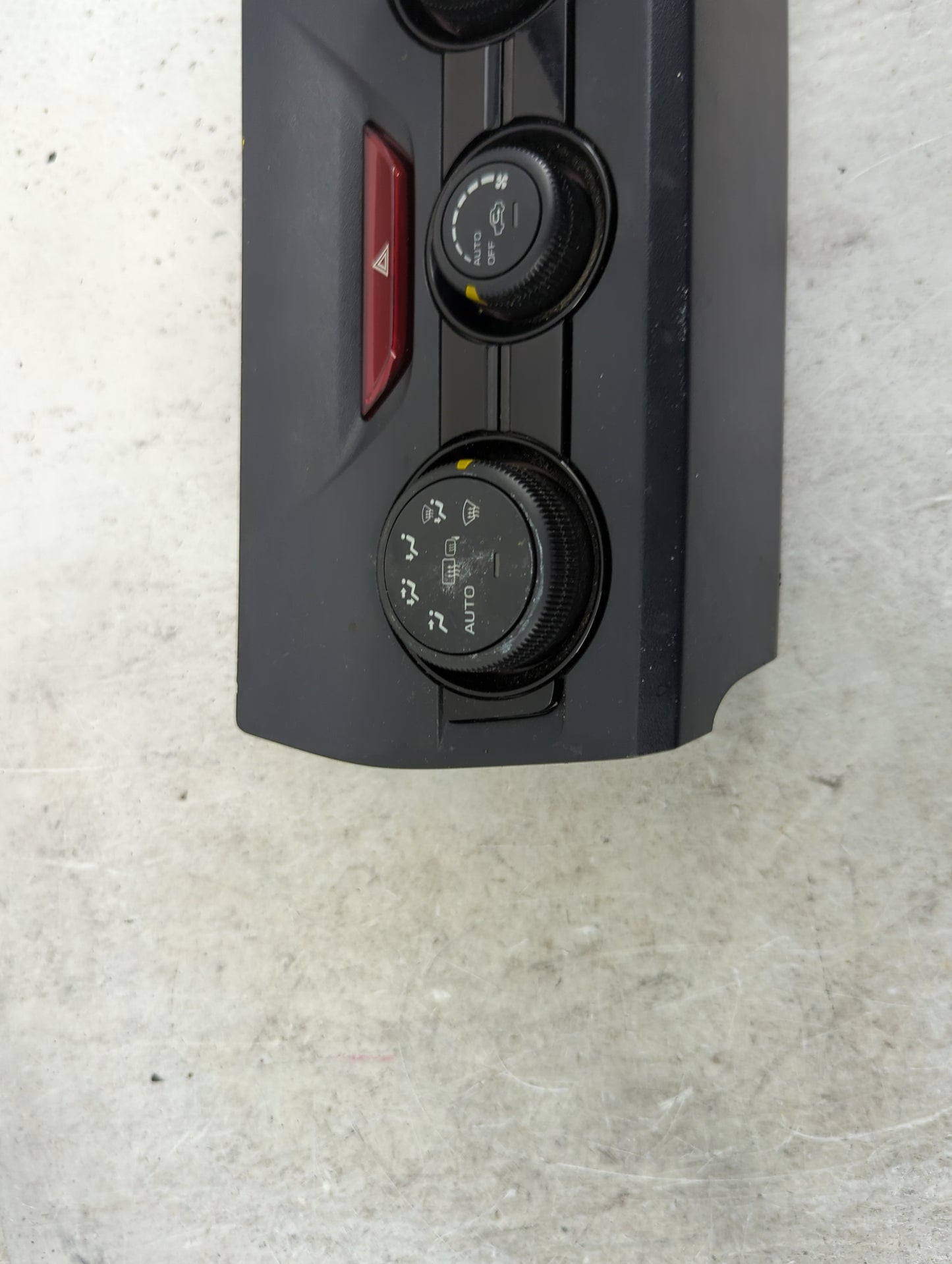 2019-2021 Subaru Forester Climate Control Module Temperature AC/Heater Replacement P/N:72311SJ211 T97864B Fits Fits 2019 202