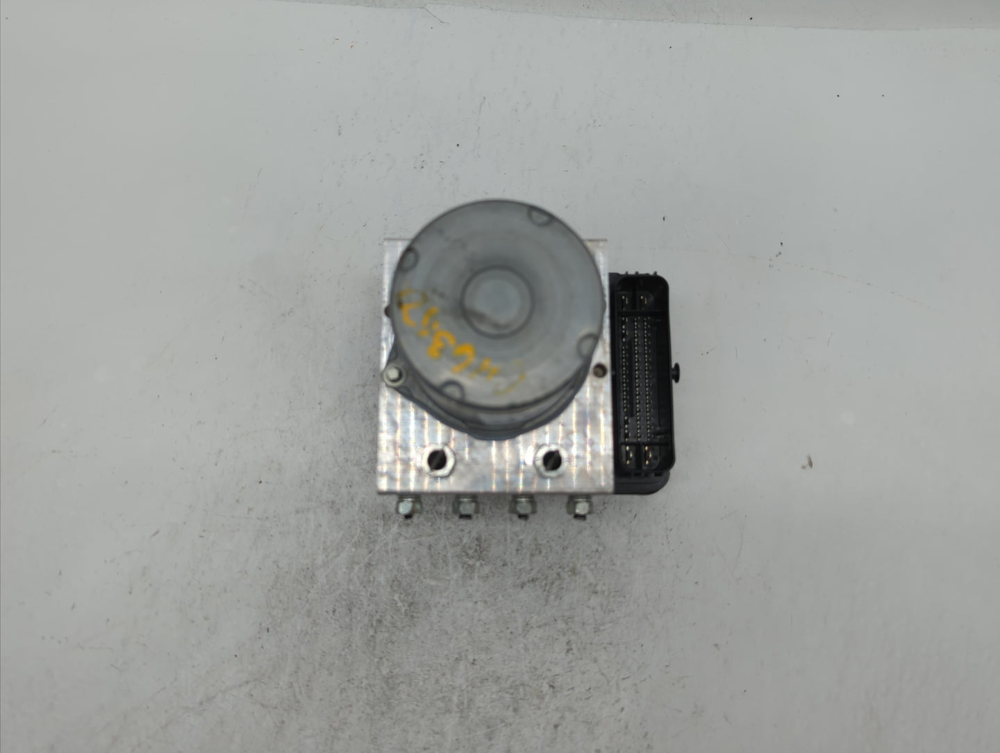 2020 Subaru Forester ABS Pump Control Module Replacement P/N:27536SJ050 Fits OEM Used Auto Parts - Oemusedautoparts1.com