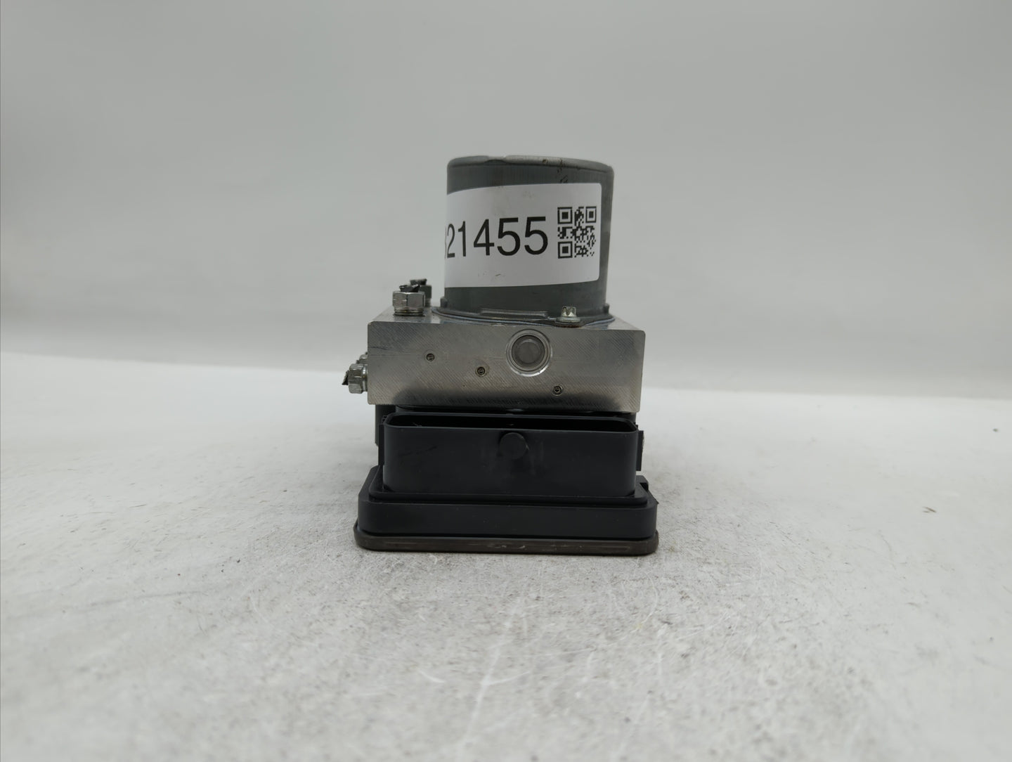 2020 Subaru Forester ABS Pump Control Module Replacement P/N:27536SJ050 Fits OEM Used Auto Parts - Oemusedautoparts1.com