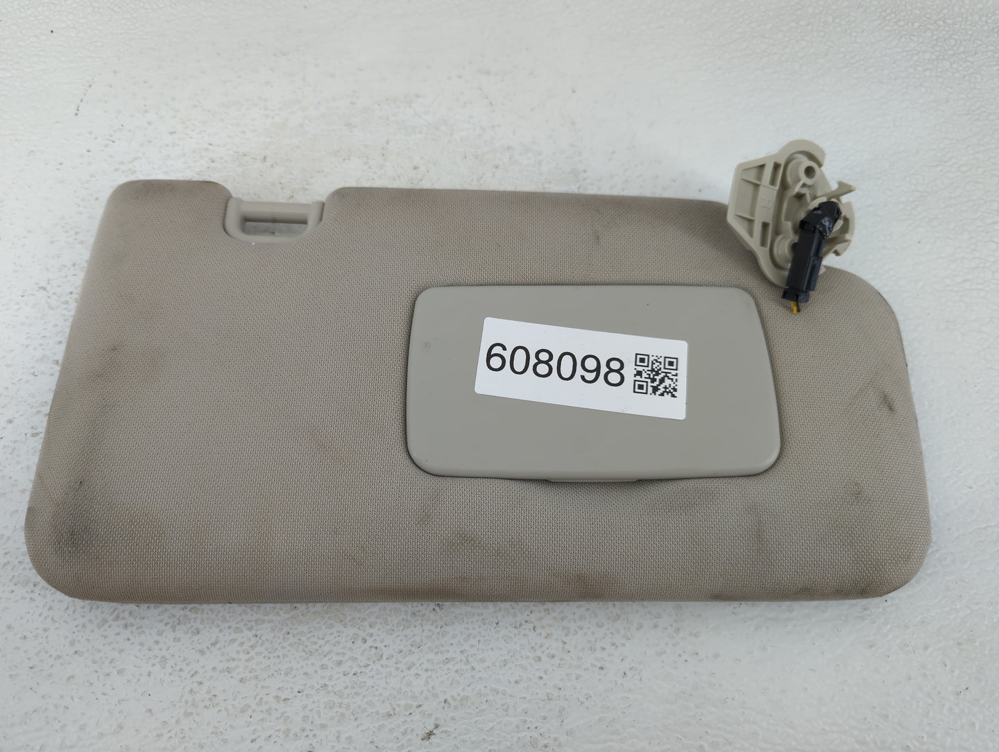 2020 Subaru Forester Sun Visor Shade Replacement Passenger Right Mirror Fits OEM Used Auto Parts - Oemusedautoparts1.com