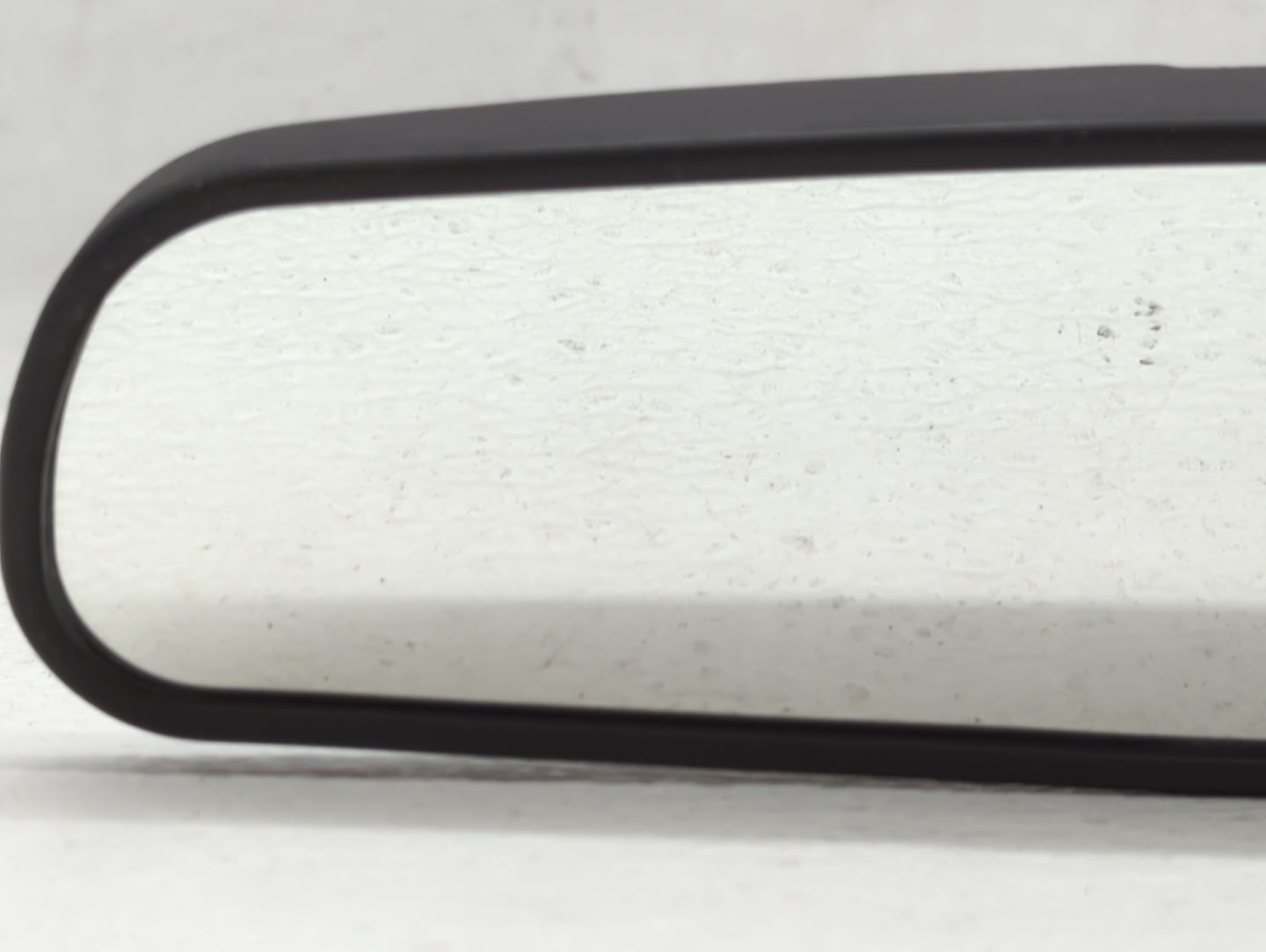 2017-2022 Subaru Impreza Interior Rear View Mirror Replacement OEM P/N:E8011681 Fits OEM Used Auto Parts - Oemusedautoparts1