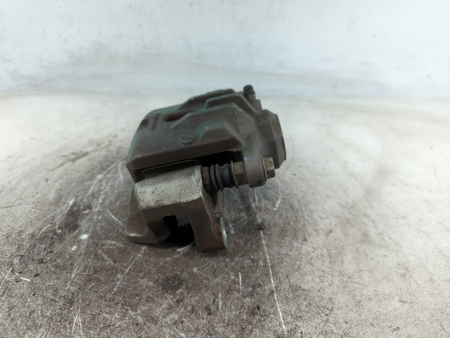 2017-2022 Subaru Impreza Front Driver Left Brake Caliper 699625 - Oemusedautoparts1.com