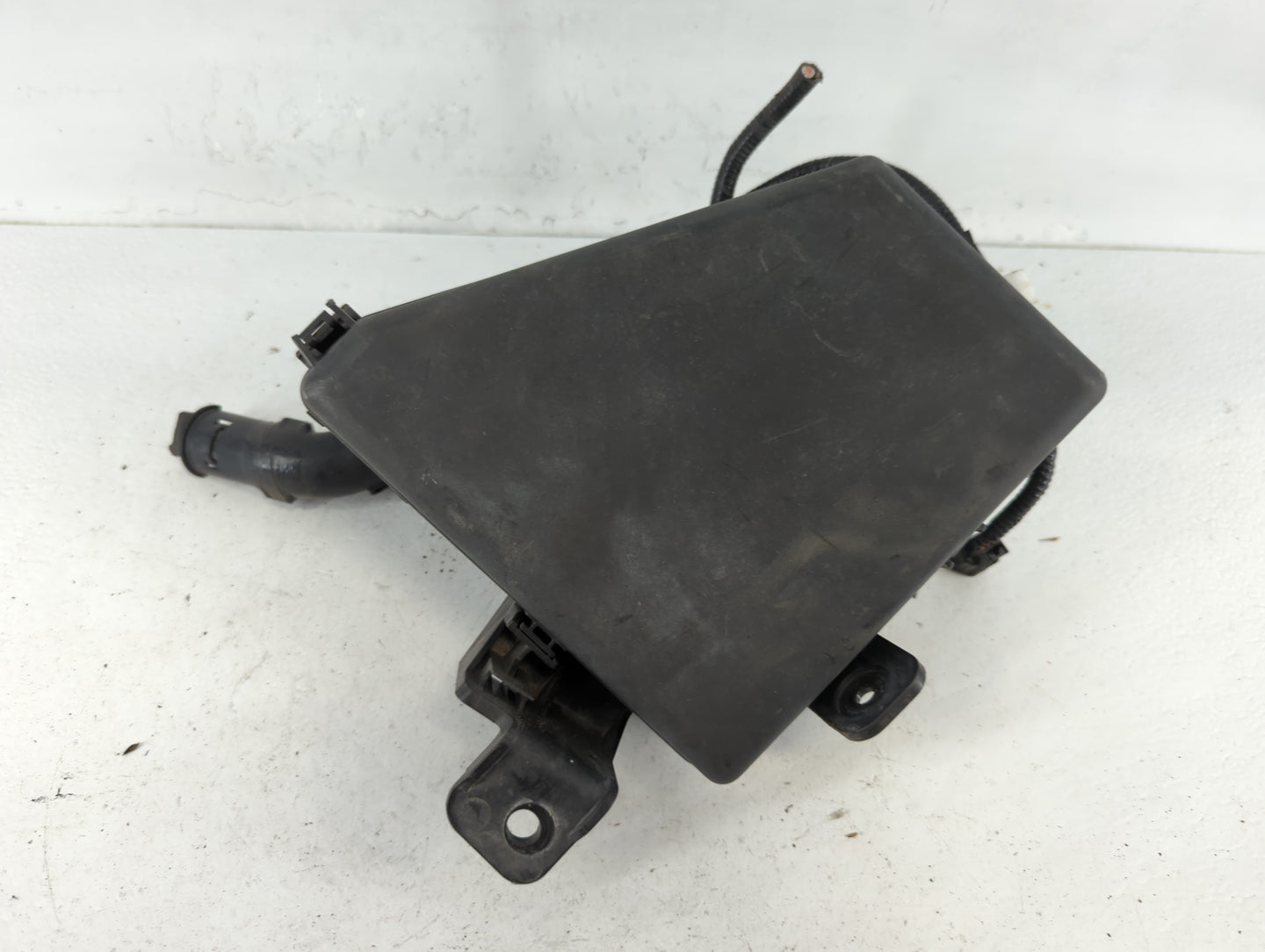 2017-2022 Subaru Impreza Fusebox Fuse Box Panel Relay Module P/N:MB504103B Fits Fits 2017 2018 2019 2020 2021 2022 OEM Used 