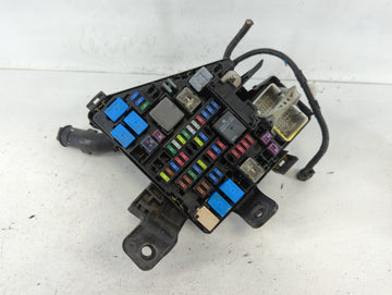2017-2022 Subaru Impreza Fusebox Fuse Box Panel Relay Module P/N:MB504103B Fits Fits 2017 2018 2019 2020 2021 2022 OEM Used Auto Parts