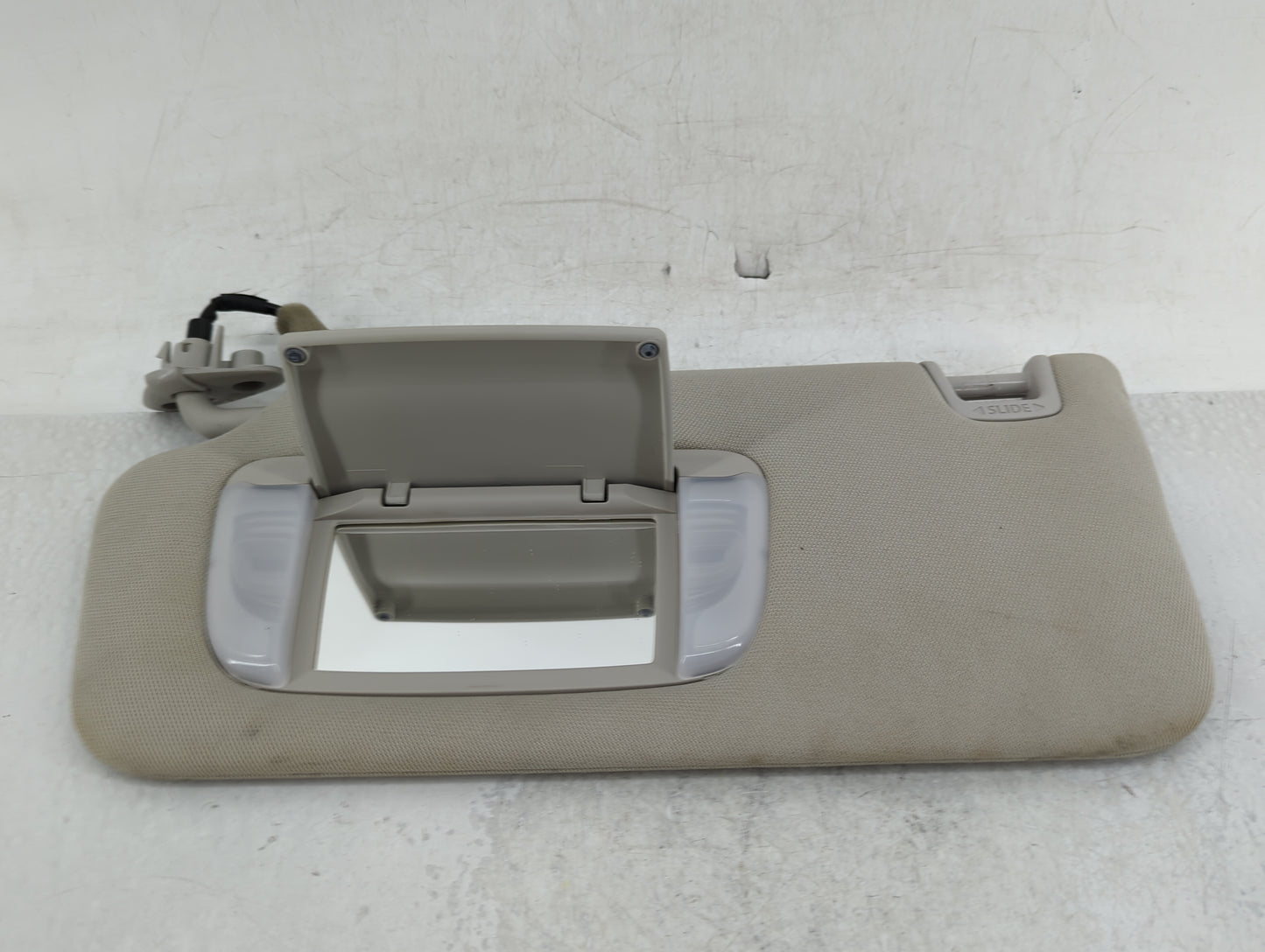2020 Subaru Legacy Sun Visor Shade Replacement Driver Left Mirror Fits OEM Used Auto Parts - Oemusedautoparts1.com