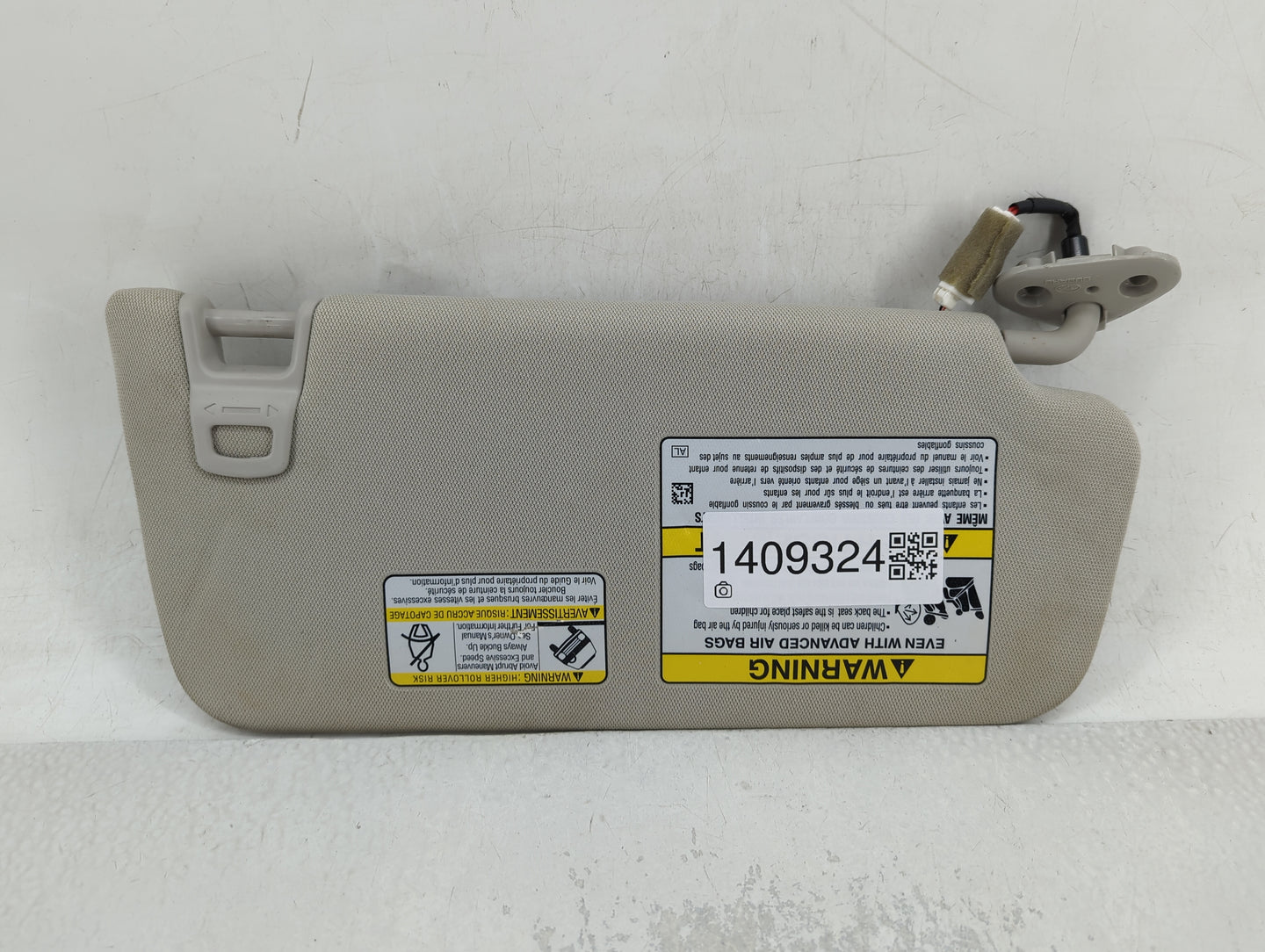 2020 Subaru Legacy Sun Visor Shade Replacement Driver Left Mirror Fits OEM Used Auto Parts - Oemusedautoparts1.com