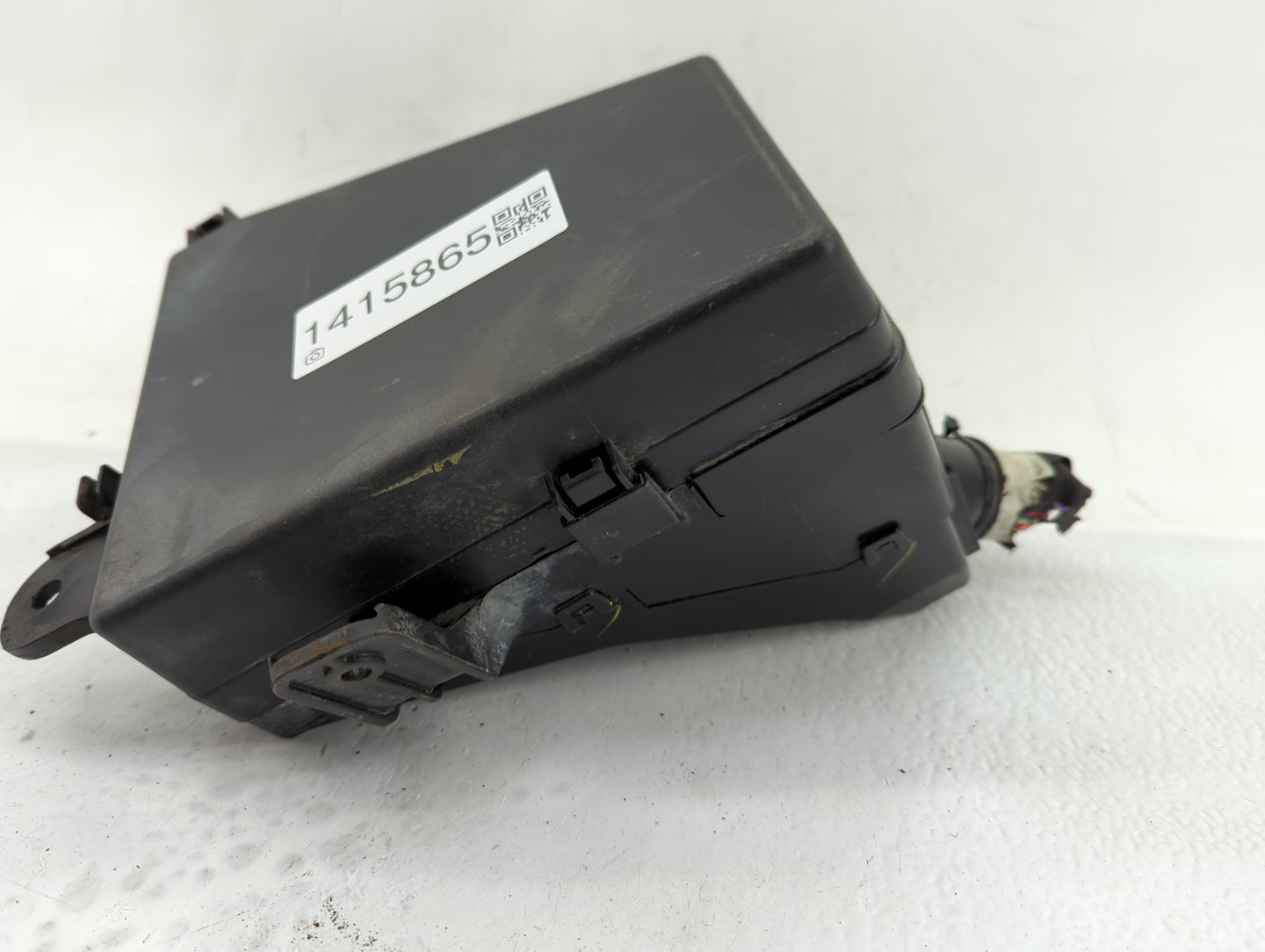 2020 Subaru Legacy Fusebox Fuse Box Panel Relay Module Fits OEM Used Auto Parts - Oemusedautoparts1.com