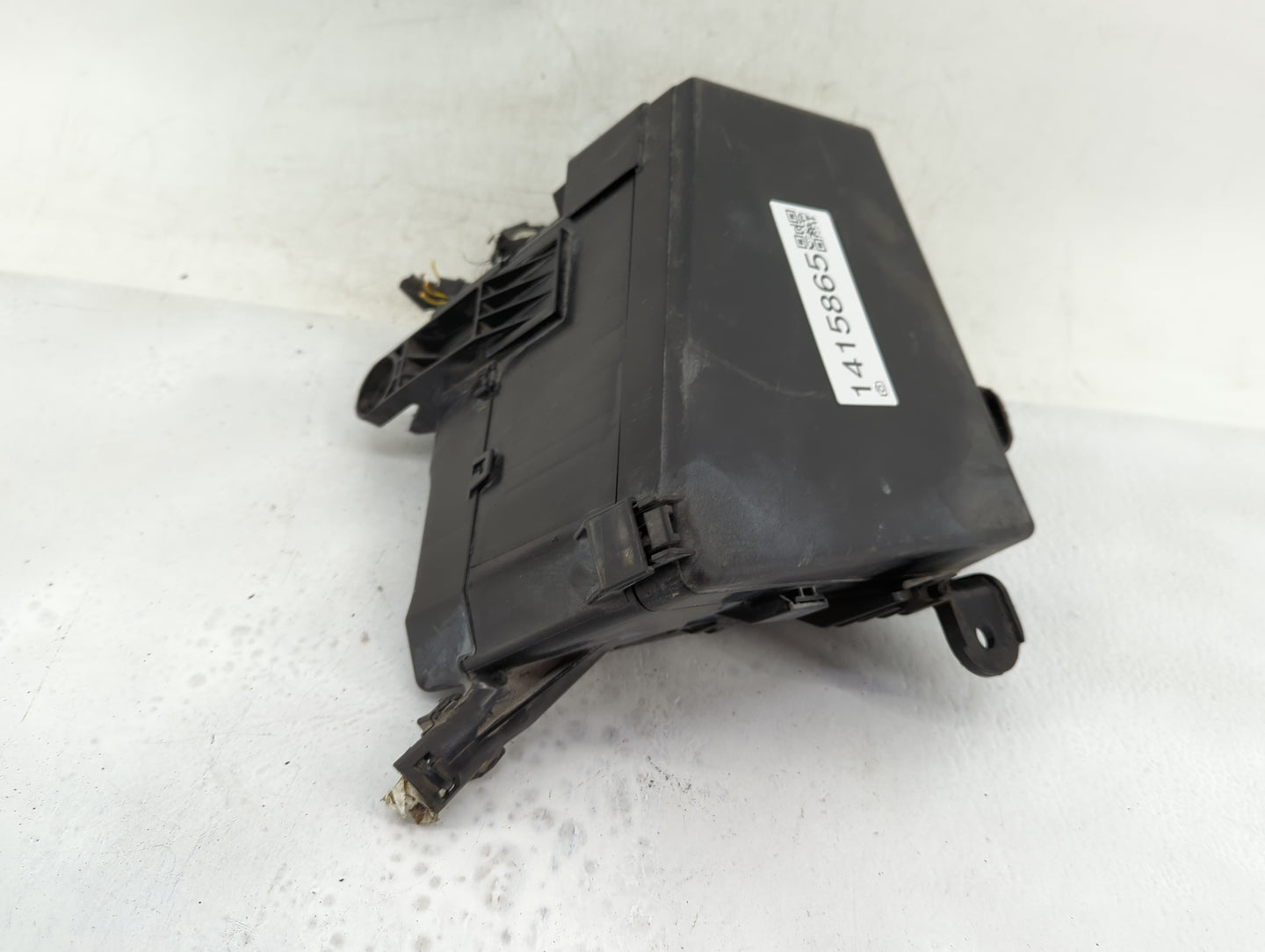 2020 Subaru Legacy Fusebox Fuse Box Panel Relay Module Fits OEM Used Auto Parts - Oemusedautoparts1.com