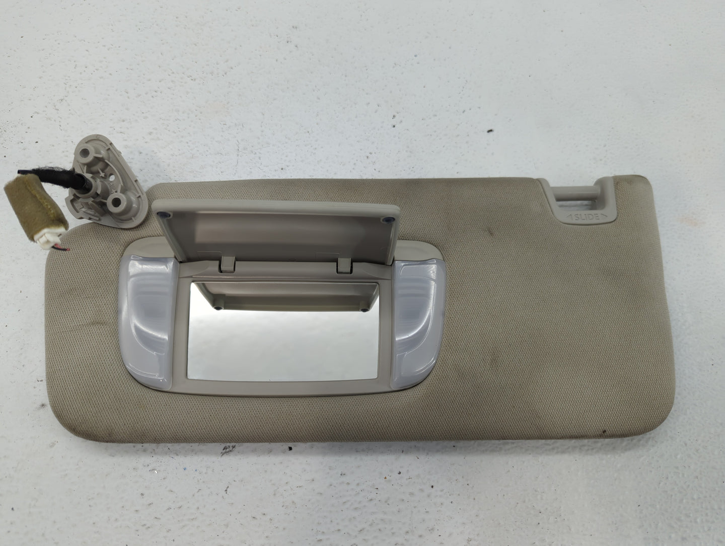 2020 Subaru Legacy Sun Visor Shade Replacement Driver Left Mirror Fits OEM Used Auto Parts - Oemusedautoparts1.com