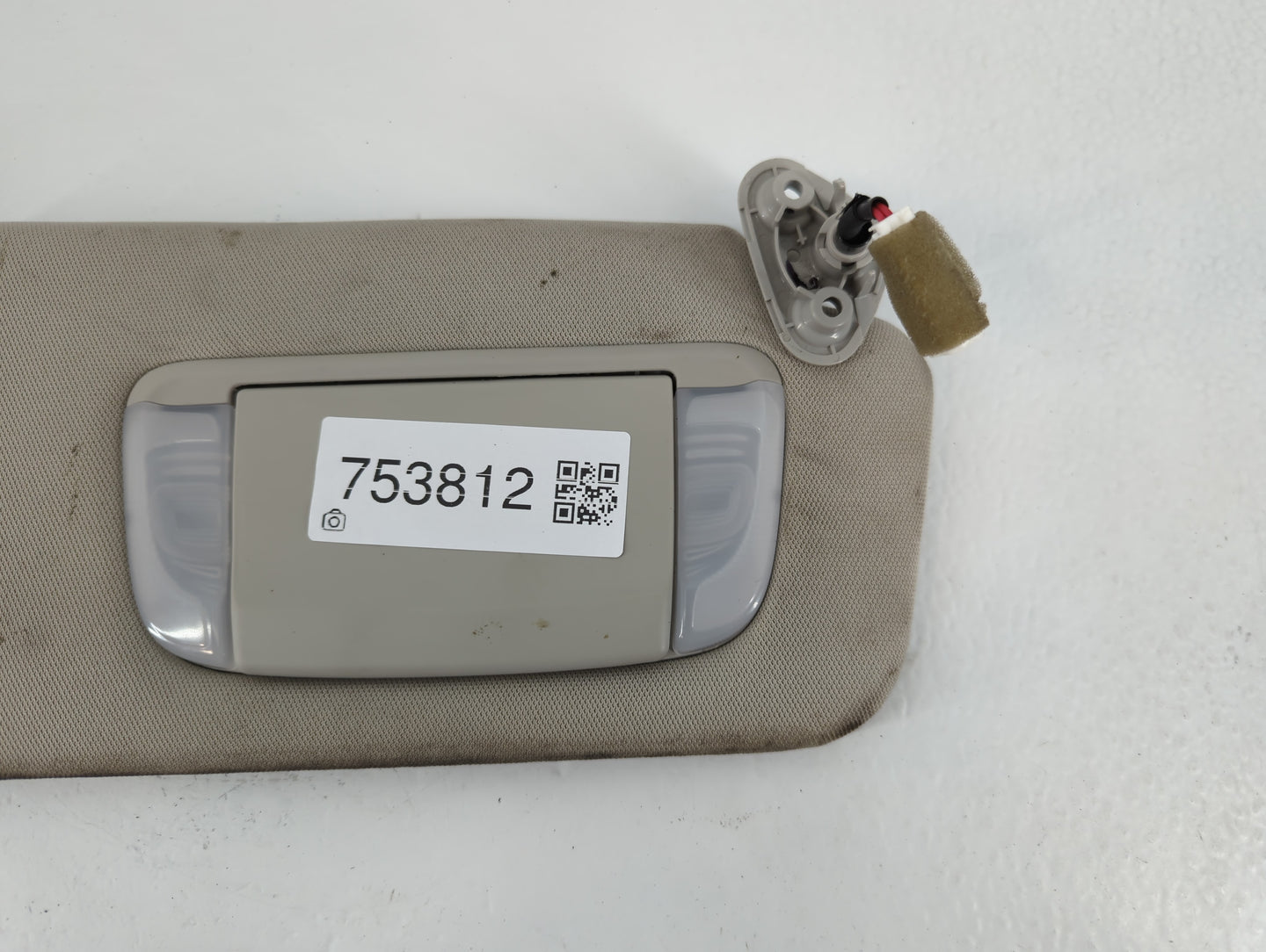 2020 Subaru Legacy Sun Visor Shade Replacement Driver Left Mirror Fits OEM Used Auto Parts - Oemusedautoparts1.com