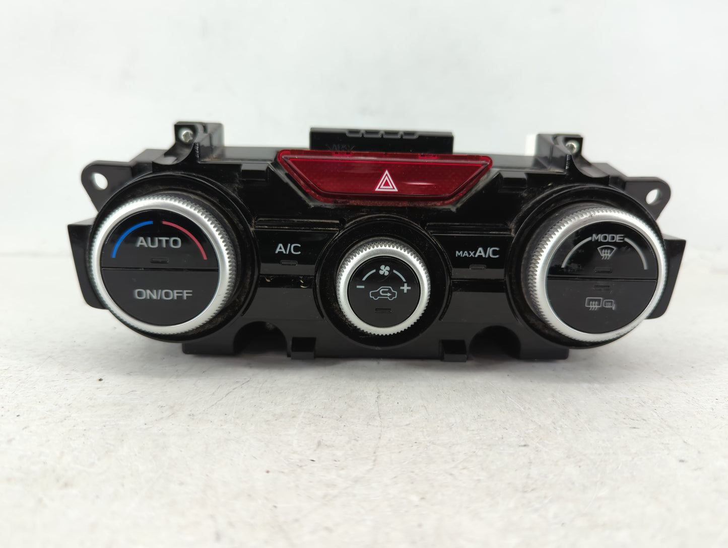 2020 Subaru Xv Climate Control Module Temperature AC/Heater Replacement P/N:72311FL750 Fits OEM Used Auto Parts - Oemusedaut