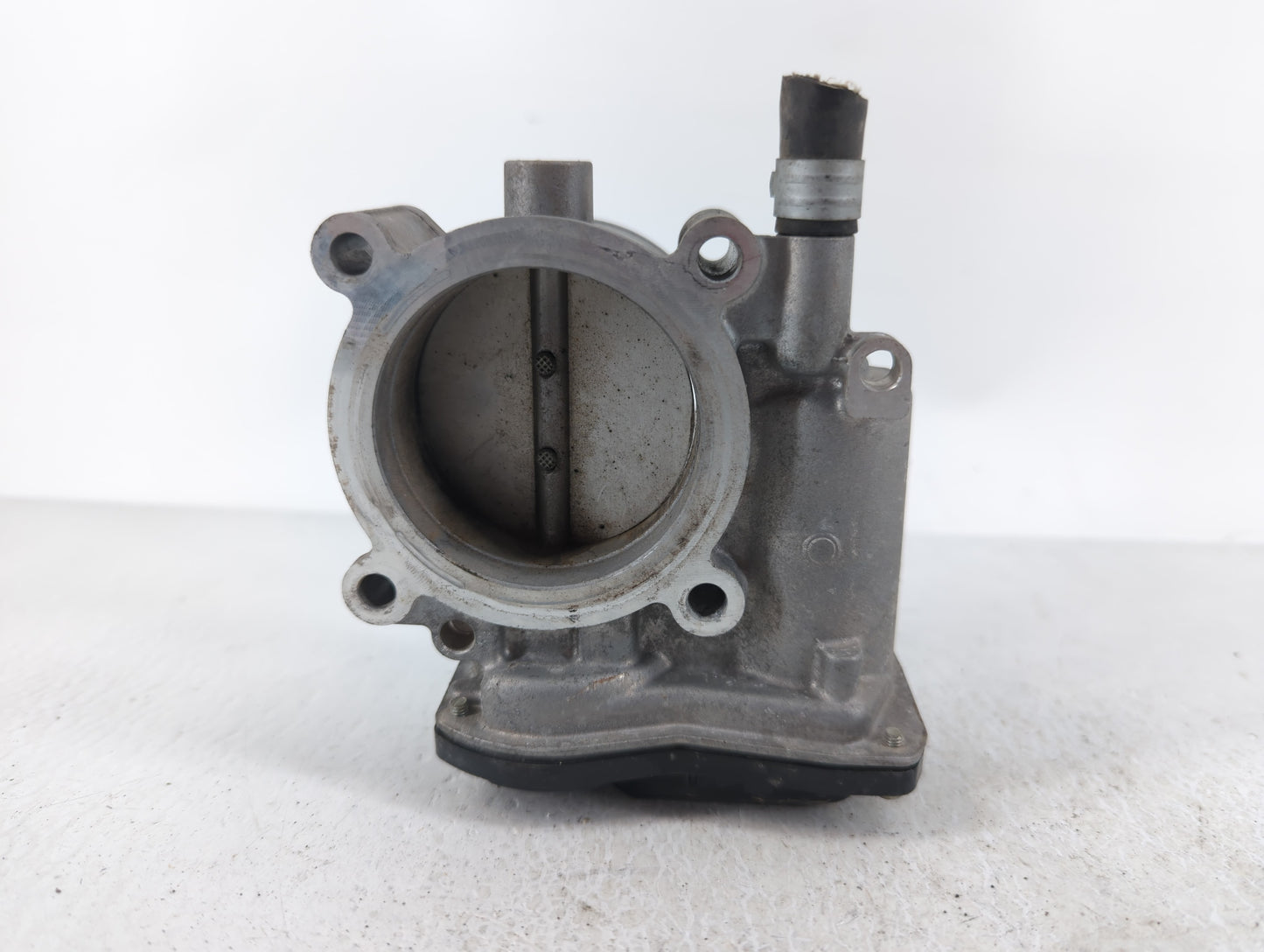 2020 Subaru Xv Throttle Body P/N:16112AA470 Fits Fits 2017 2018 2019 2021 2022 OEM Used Auto Parts - Oemusedautoparts1.com