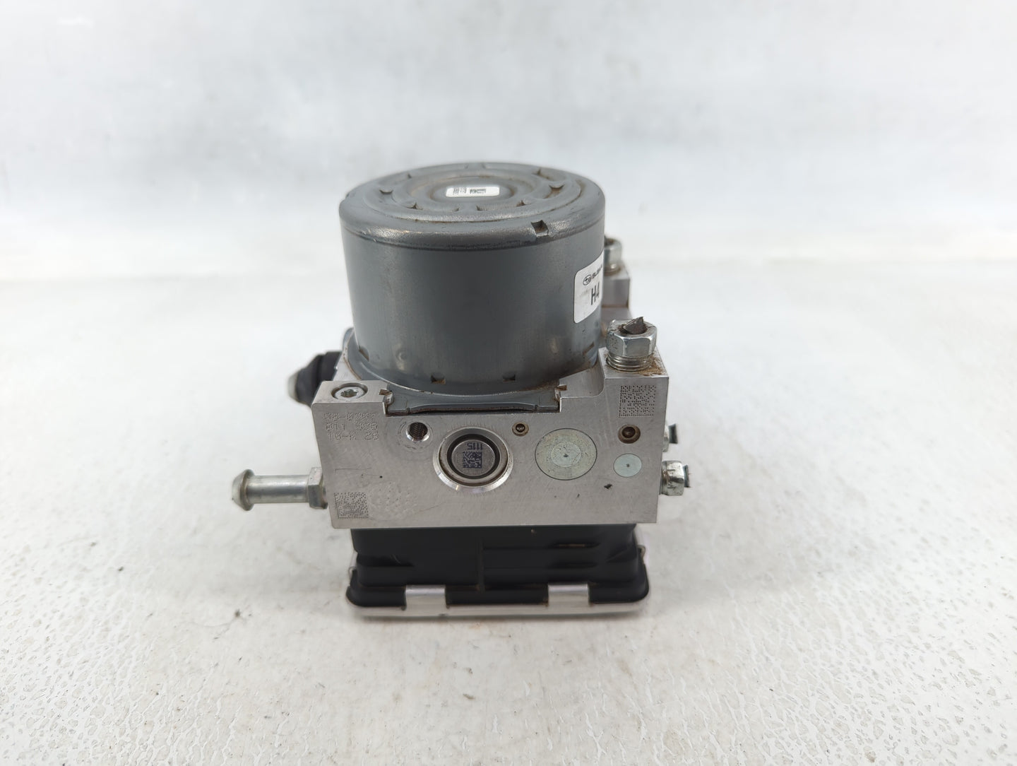 2020 Subaru Xv ABS Pump Control Module Replacement P/N:27536FL210 Fits OEM Used Auto Parts - Oemusedautoparts1.com