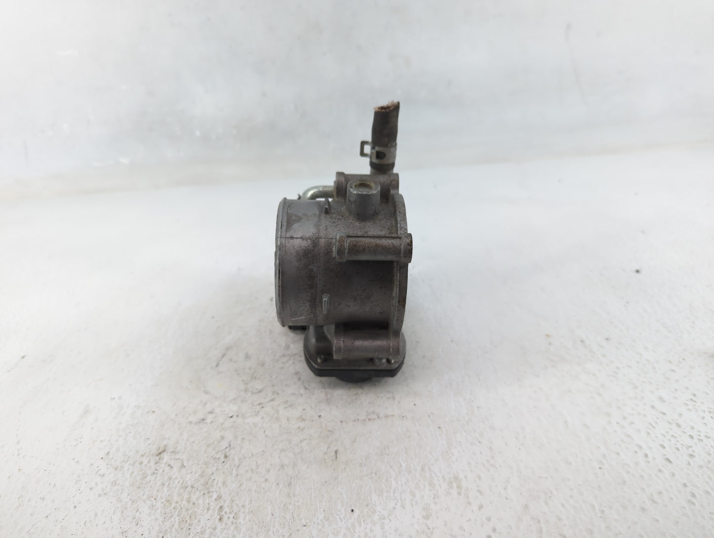 2020 Subaru Xv Throttle Body P/N:16112AA470 Fits Fits 2017 2018 2019 2021 2022 OEM Used Auto Parts - Oemusedautoparts1.com