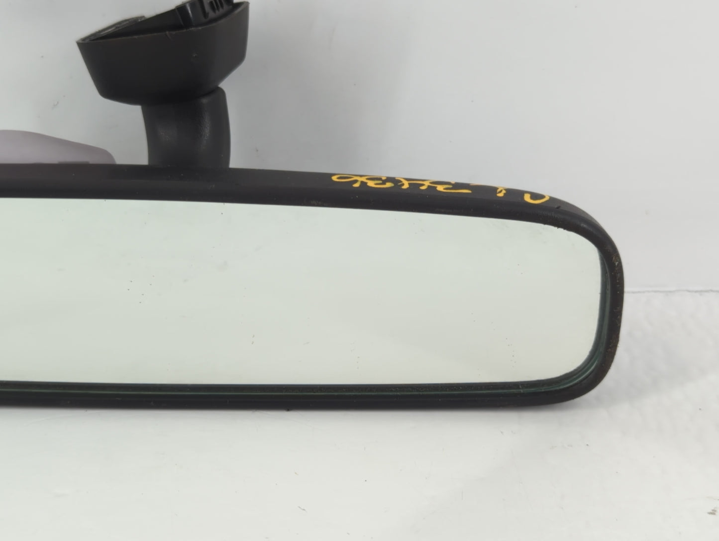 2020 Subaru Xv Interior Rear View Mirror Replacement OEM P/N:IE4042197 Fits OEM Used Auto Parts - Oemusedautoparts1.com