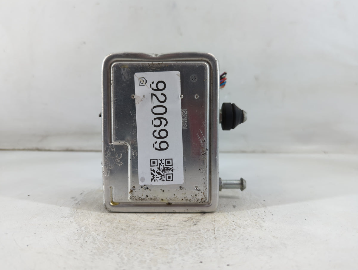 2020 Subaru Xv Anti-Lock Brake ABS Pump Module Actuator OEM P/N:27536FL210 Fits OEM Used Auto Parts - Oemusedautoparts1.com