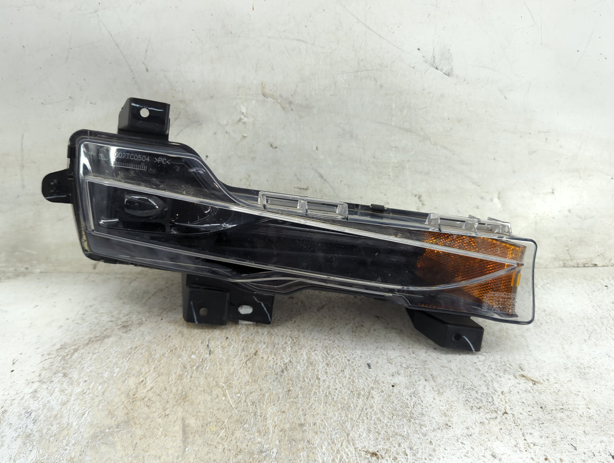 2020 Tesla Model 3 Passenger Right Oem Fog Light Lamp - Oemusedautoparts1.com