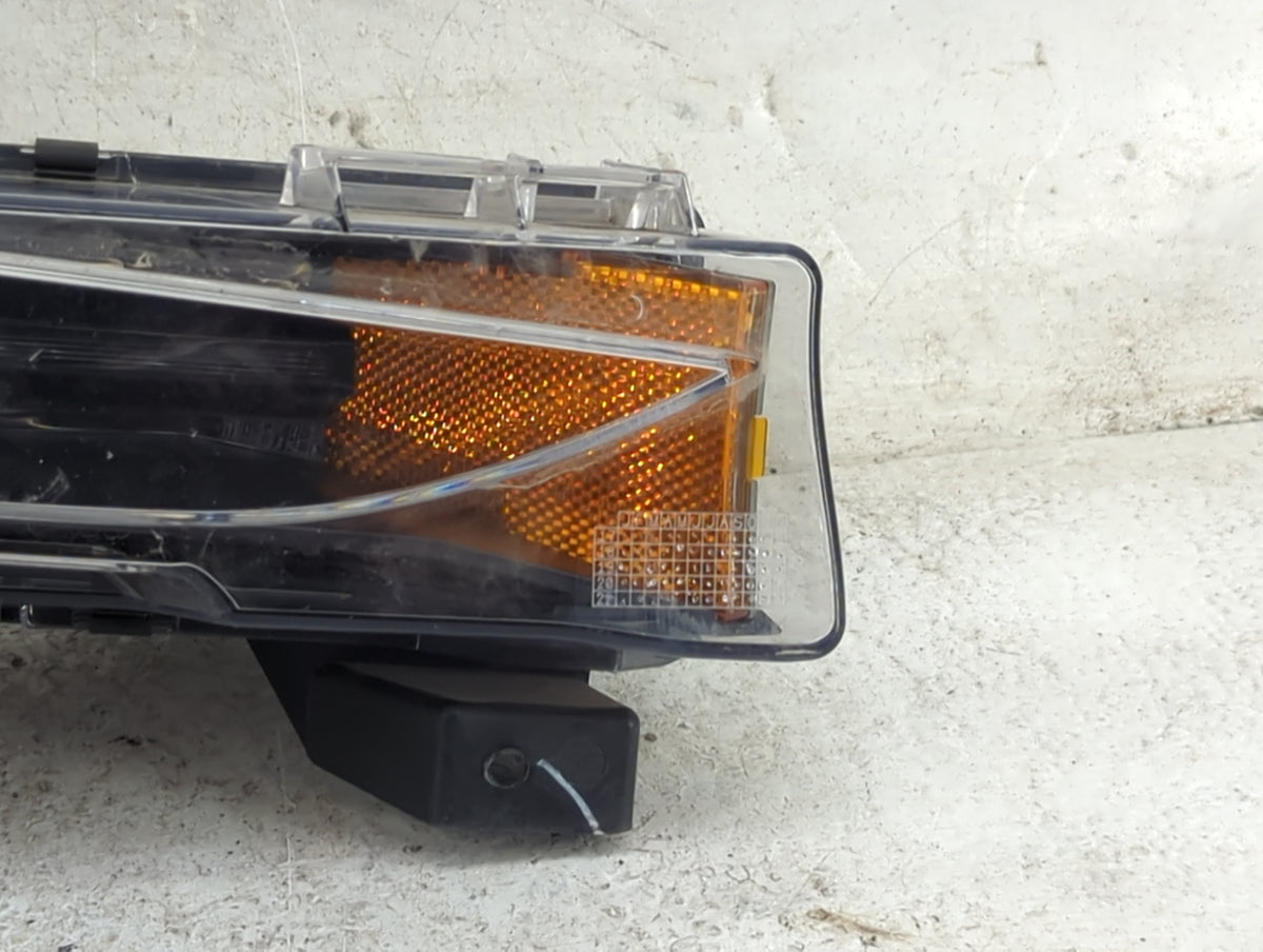 2020 Tesla Model 3 Passenger Right Oem Fog Light Lamp - Oemusedautoparts1.com