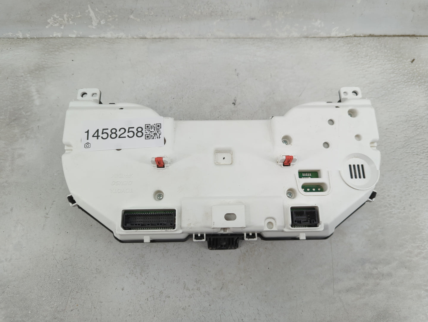 2020 Toyota Avalon Instrument Cluster Speedometer Gauges P/N:83800-07651-00 TN257560-6562 Miles: Fits OEM Used Auto Parts - 
