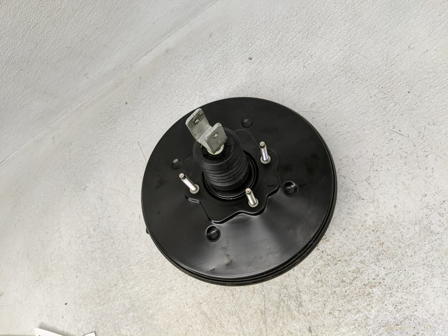 2020-2022 Toyota C-hr Power Brake Booster Oem - Oemusedautoparts1.com