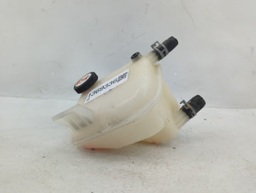 2018-2022 Toyota C-hr Radiator Coolant Overflow Expansion Tank Bottle