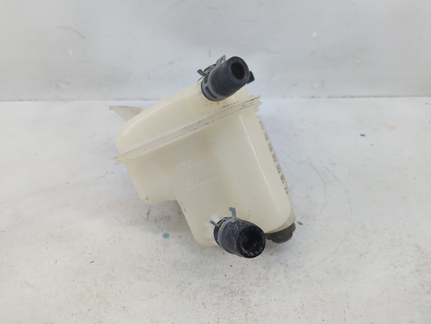 2018-2022 Toyota C-hr Radiator Coolant Overflow Expansion Tank Bottle - Oemusedautoparts1.com