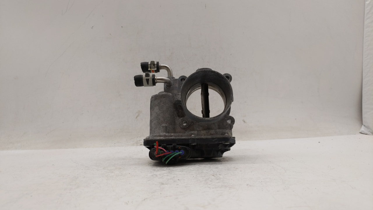 2020 Toyota C-Hr Throttle Body P/N:22030-07130 22030-37040 Fits Fits 2013 2014 OEM Used Auto Parts - Oemusedautoparts1.com