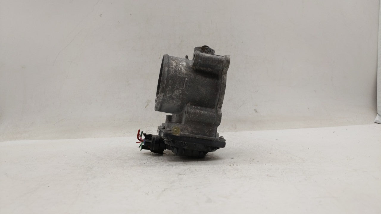 2020 Toyota C-Hr Throttle Body P/N:22030-07130 22030-37040 Fits Fits 2013 2014 OEM Used Auto Parts - Oemusedautoparts1.com