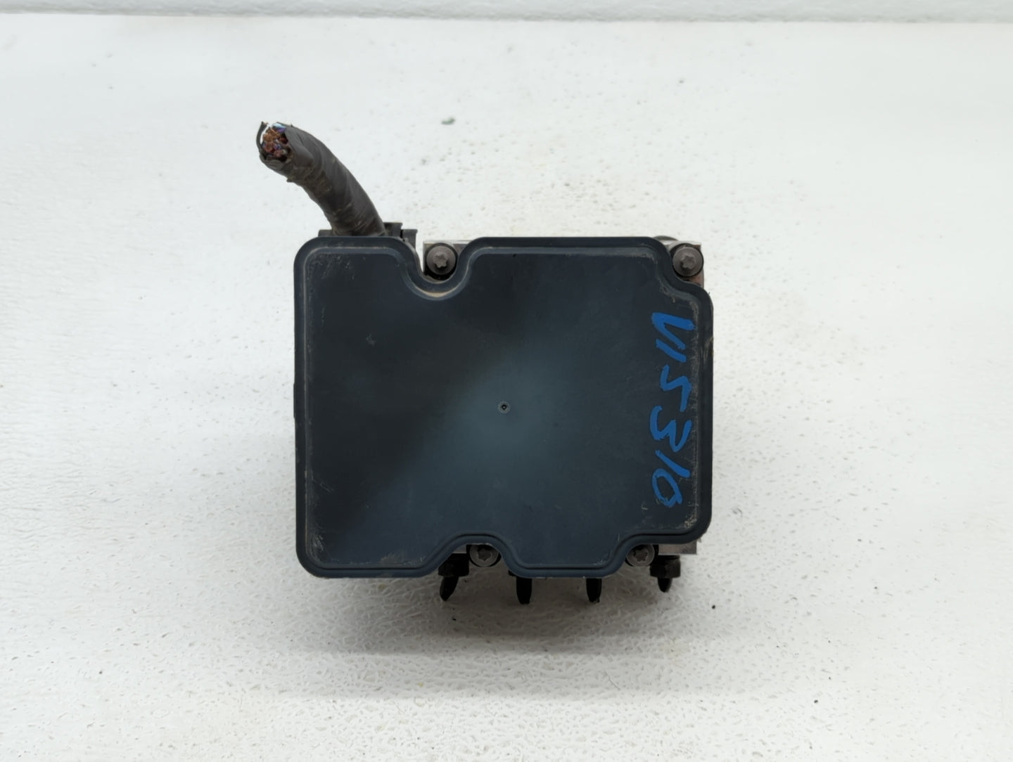 2020 Toyota C-Hr ABS Pump Control Module Replacement P/N:44545-10120 Fits OEM Used Auto Parts - Oemusedautoparts1.com