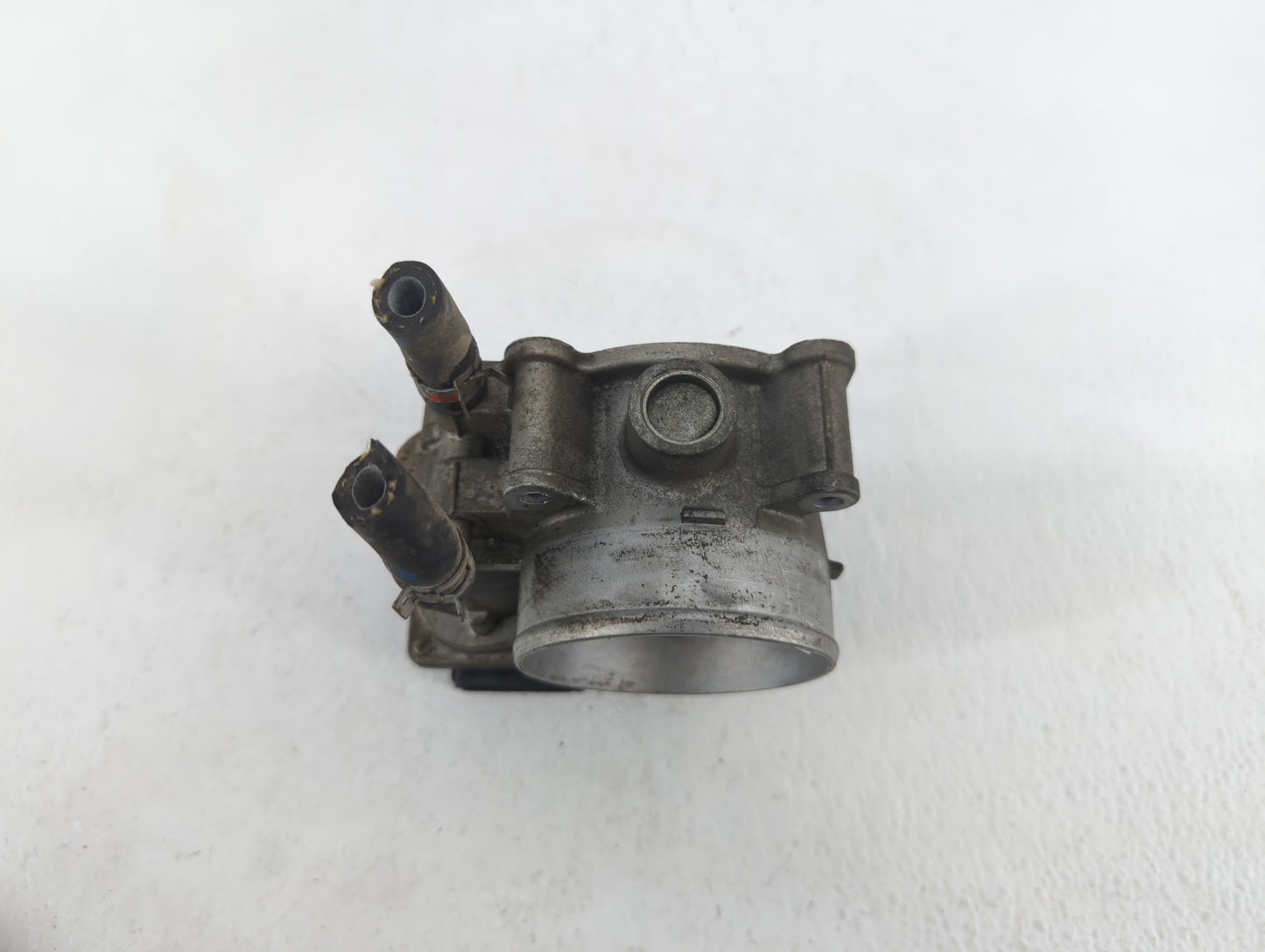 2020 Toyota C-Hr Throttle Body P/N:22030-0P050 22030-0T130, 22030-37040 Fits Fits 2013 2014 OEM Used Auto Parts - Oemusedaut