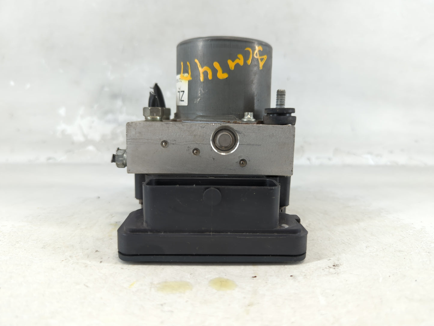2018-2020 Toyota Camry ABS Pump Control Module Replacement P/N:44540 06290 Fits Fits 2018 2019 2020 OEM Used Auto Parts - Oe