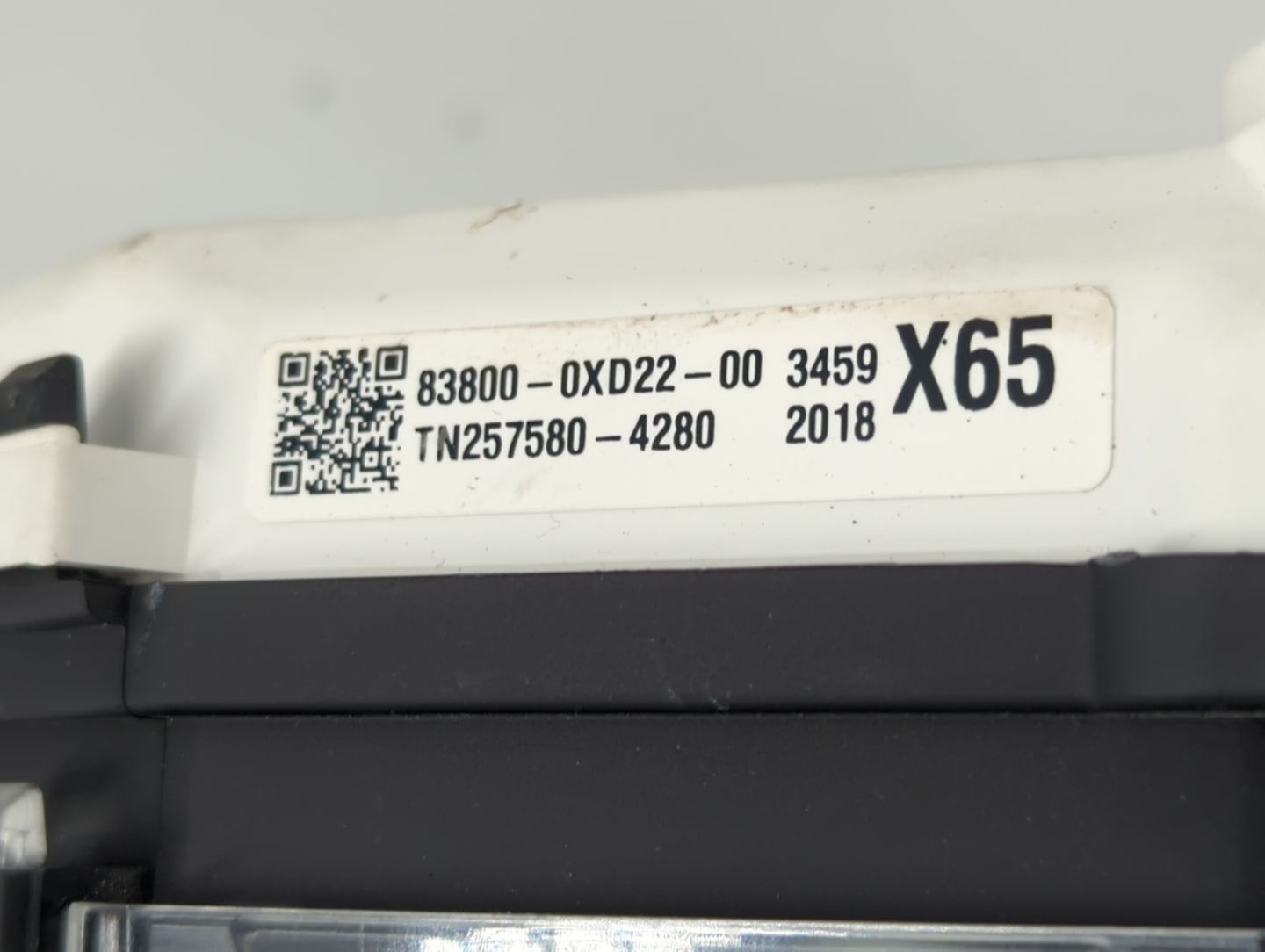 2019-2022 Toyota Camry Instrument Cluster Speedometer Gauges P/N:83800-0XD22 Fits Fits 2019 2020 2021 2022 OEM Used Auto Par