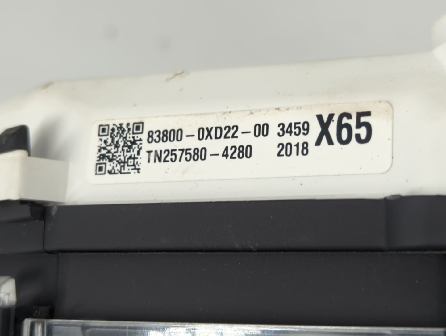 2019-2022 Toyota Camry Instrument Cluster Speedometer Gauges P/N:83800-0XD22 Fits Fits 2019 2020 2021 2022 OEM Used Auto Par