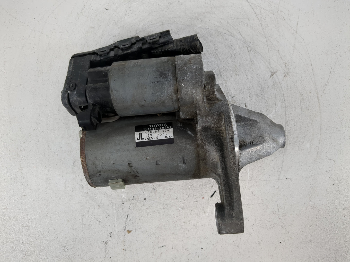 2018-2022 Toyota Camry Car Starter Motor Solenoid OEM P/N:28100-F0060 438000-6060 Fits Fits 2018 2019 2020 2021 2022 OEM Use