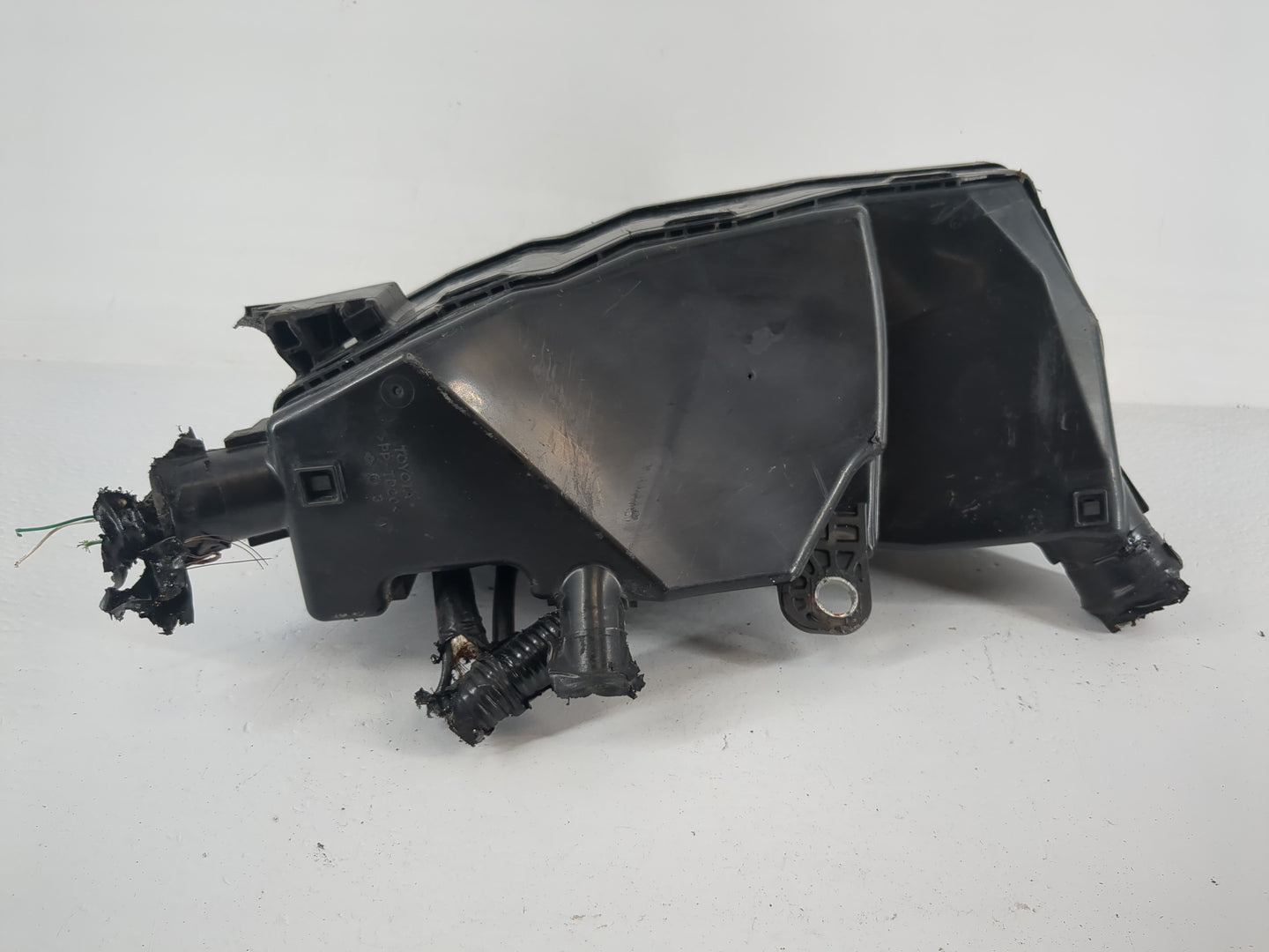 2018-2022 Toyota Camry Fusebox Fuse Box Panel Relay Module P/N:82662-06731 Fits Fits 2018 2019 2020 2021 2022 OEM Used Auto 