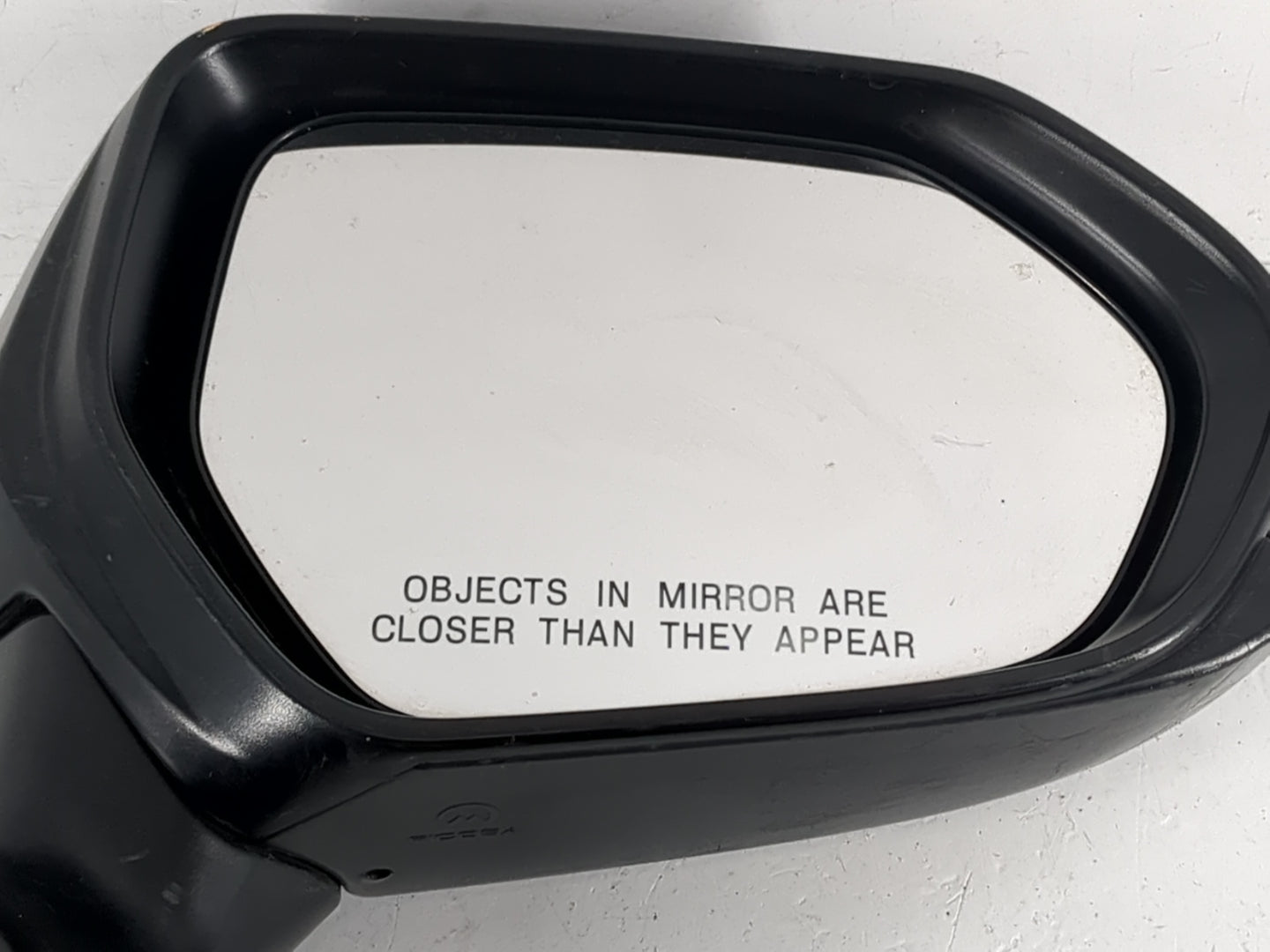 2018-2022 Toyota Camry Driver Side View Mirror - Left Door Mirror OEM Used - Oemusedautoparts1.com