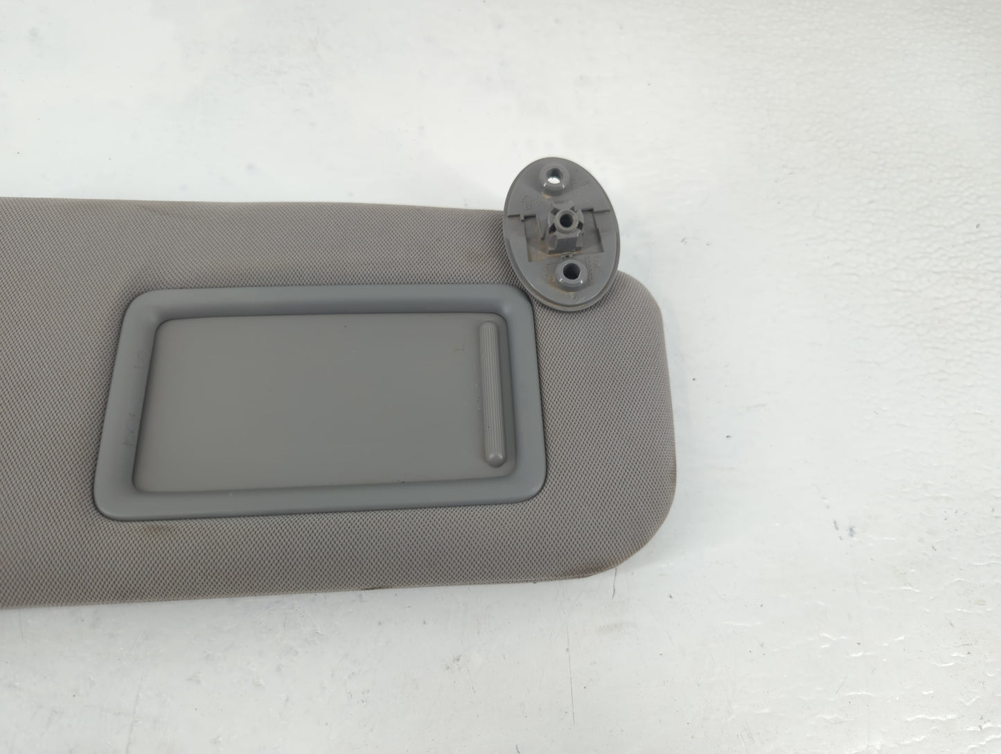 2018-2022 Toyota Camry Sun Visor Shade Replacement Passenger Right Mirror Fits Fits 2018 2019 2020 2021 2022 OEM Used Auto P