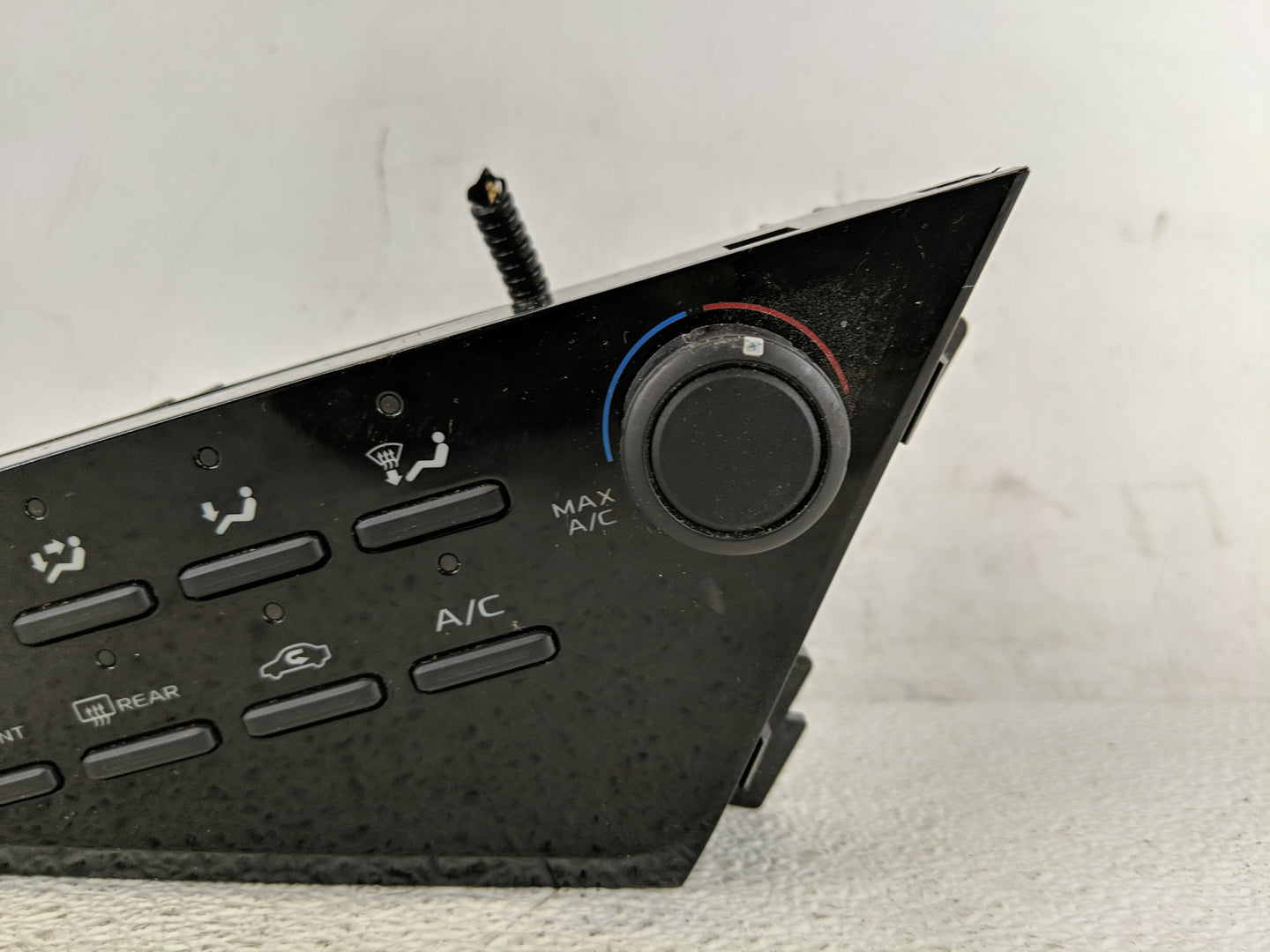 2018-2022 Toyota Camry Climate Control Module Temperature AC/Heater Replacement P/N:55900-06470 Fits Fits 2018 2019 2020 202