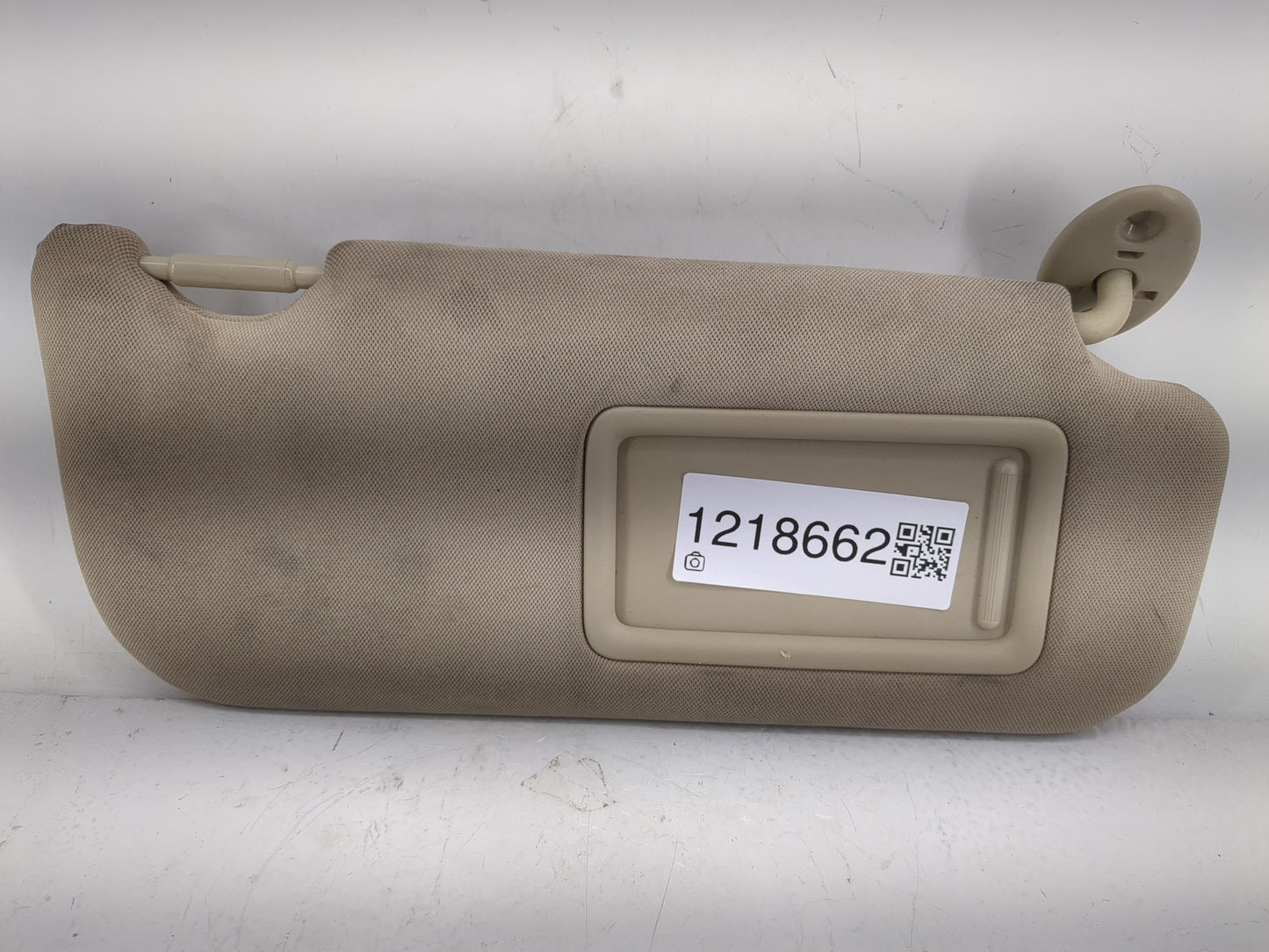 2018-2022 Toyota Camry Sun Visor Shade Replacement Passenger Right Mirror Fits Fits 2018 2019 2020 2021 2022 OEM Used Auto P