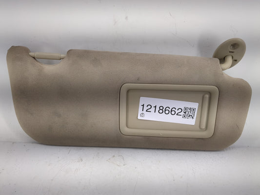 2018-2022 Toyota Camry Sun Visor Shade Replacement Passenger Right Mirror Fits Fits 2018 2019 2020 2021 2022 OEM Used Auto P