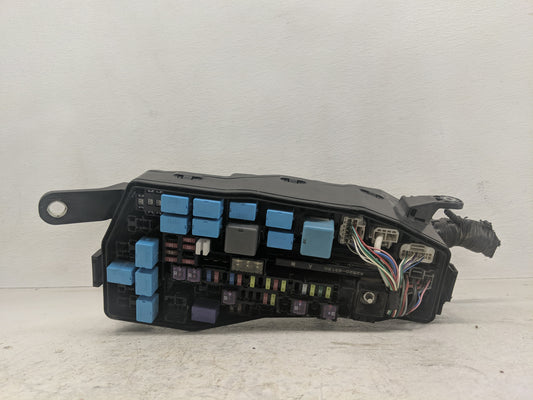 2018-2022 Toyota Camry Fusebox Fuse Box Panel Relay Module Fits Fits 2018 2019 2020 2021 2022 OEM Used Auto Parts - Oemuseda