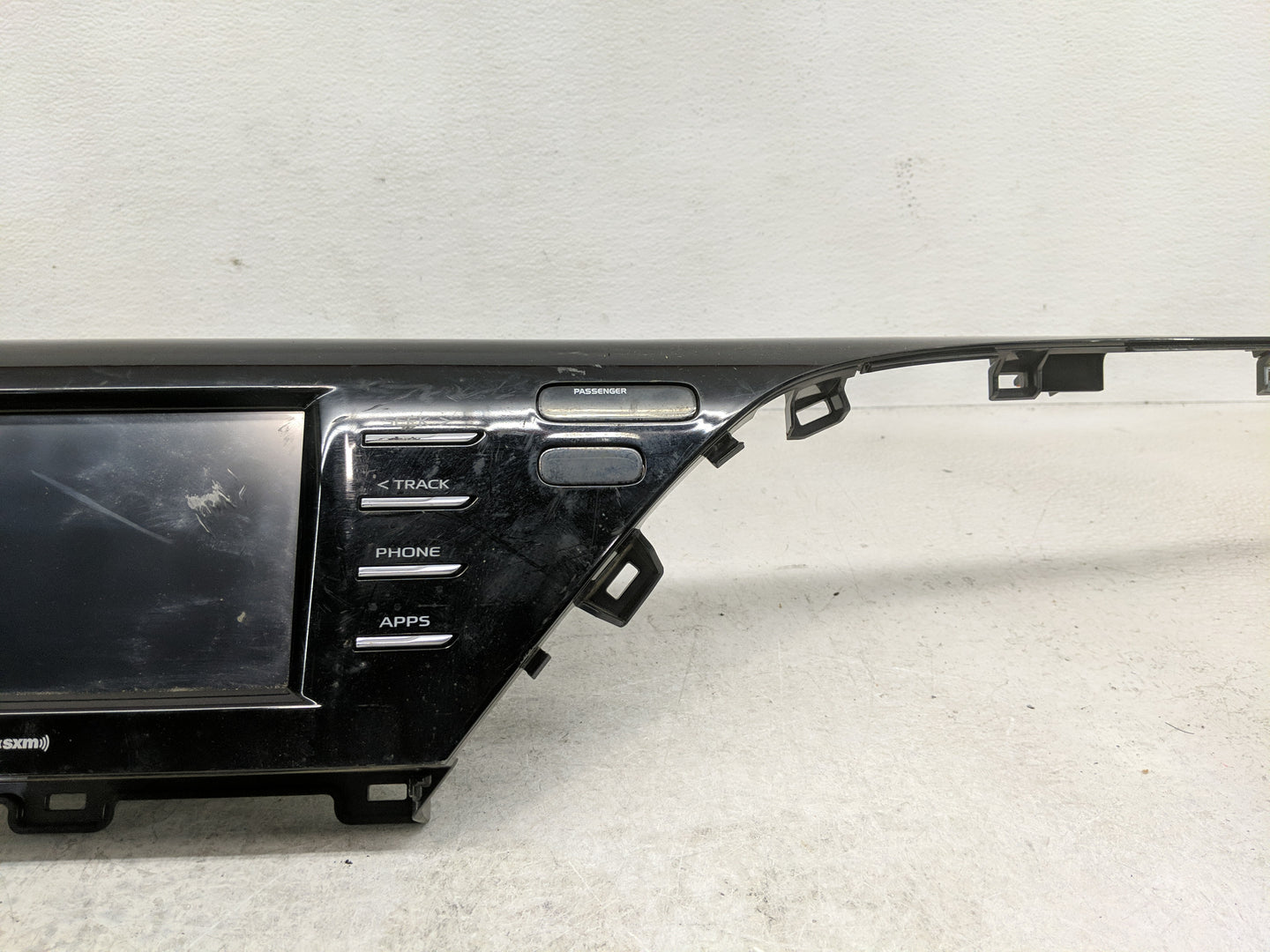 2018-2020 Toyota Camry Radio AM FM Cd Player Receiver Replacement P/N:86140-06D20 Fits Fits 2018 2019 2020 OEM Used Auto Par