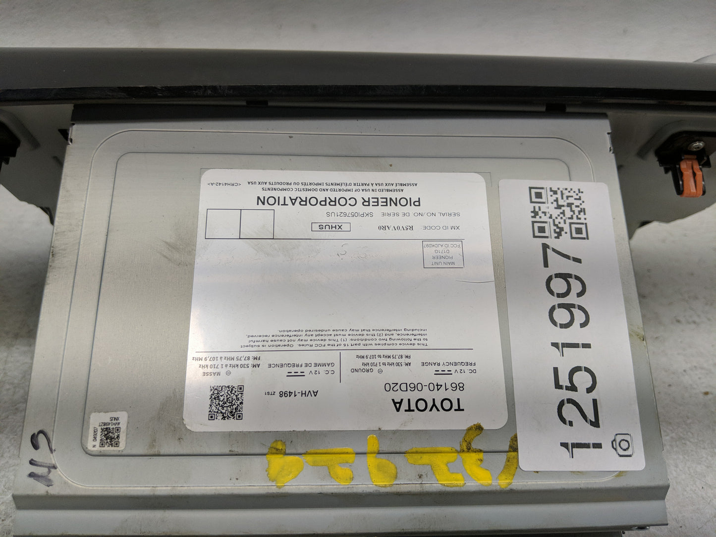 2018-2020 Toyota Camry Radio AM FM Cd Player Receiver Replacement P/N:86140-06D20 Fits Fits 2018 2019 2020 OEM Used Auto Par