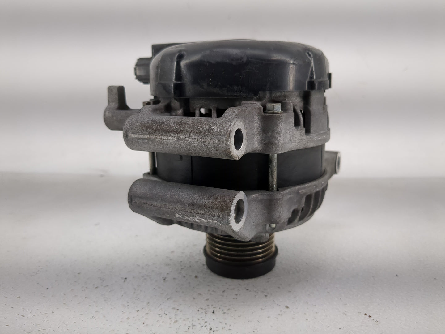 2018-2022 Toyota Camry Alternator Replacement Generator Charging Assembly Engine OEM P/N:MX104211-4170 27060-F0010 Fits OEM 