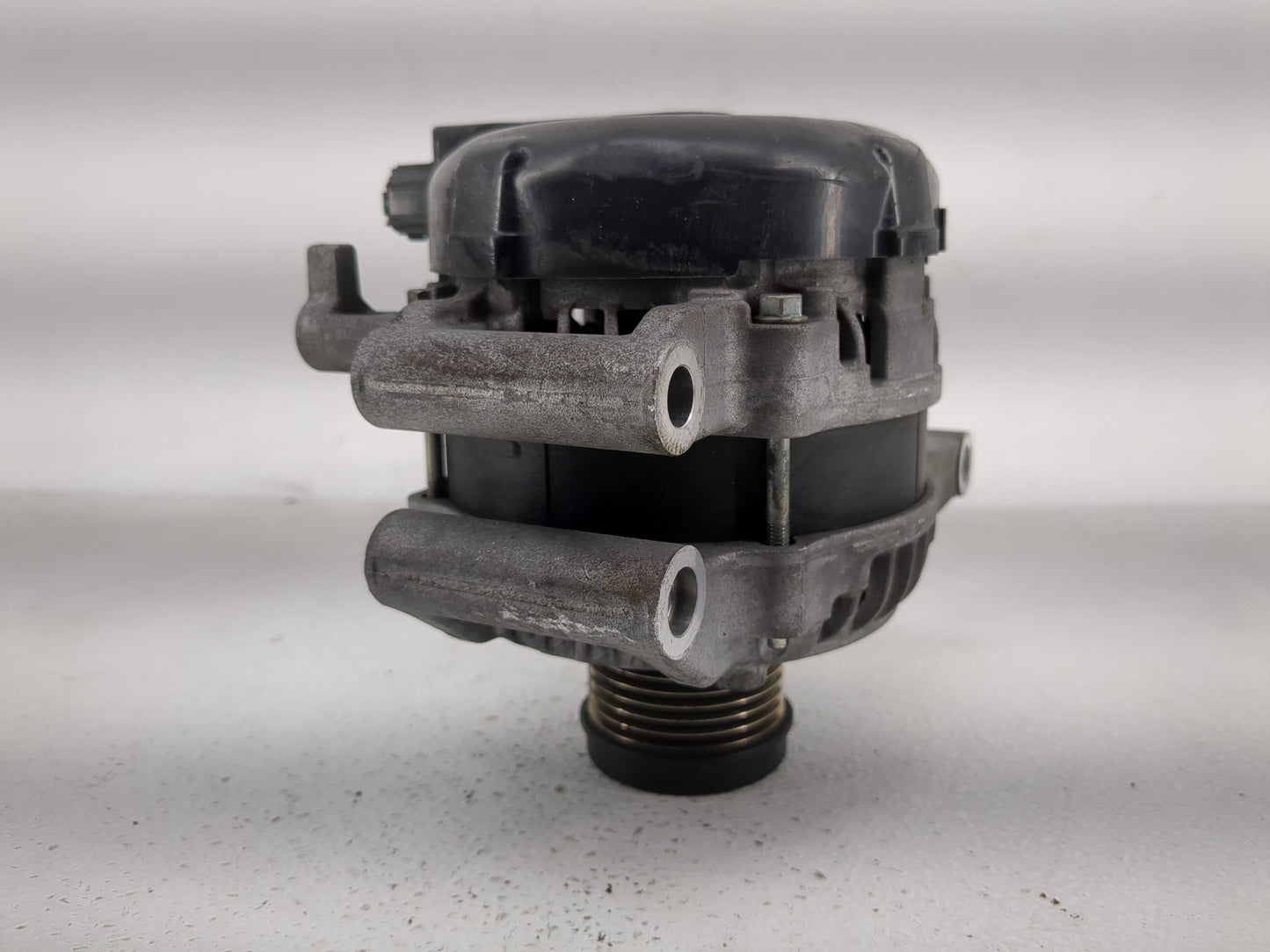 2018-2022 Toyota Camry Alternator Replacement Generator Charging Assembly Engine OEM P/N:MX104211-4170 27060-F0010 Fits OEM 