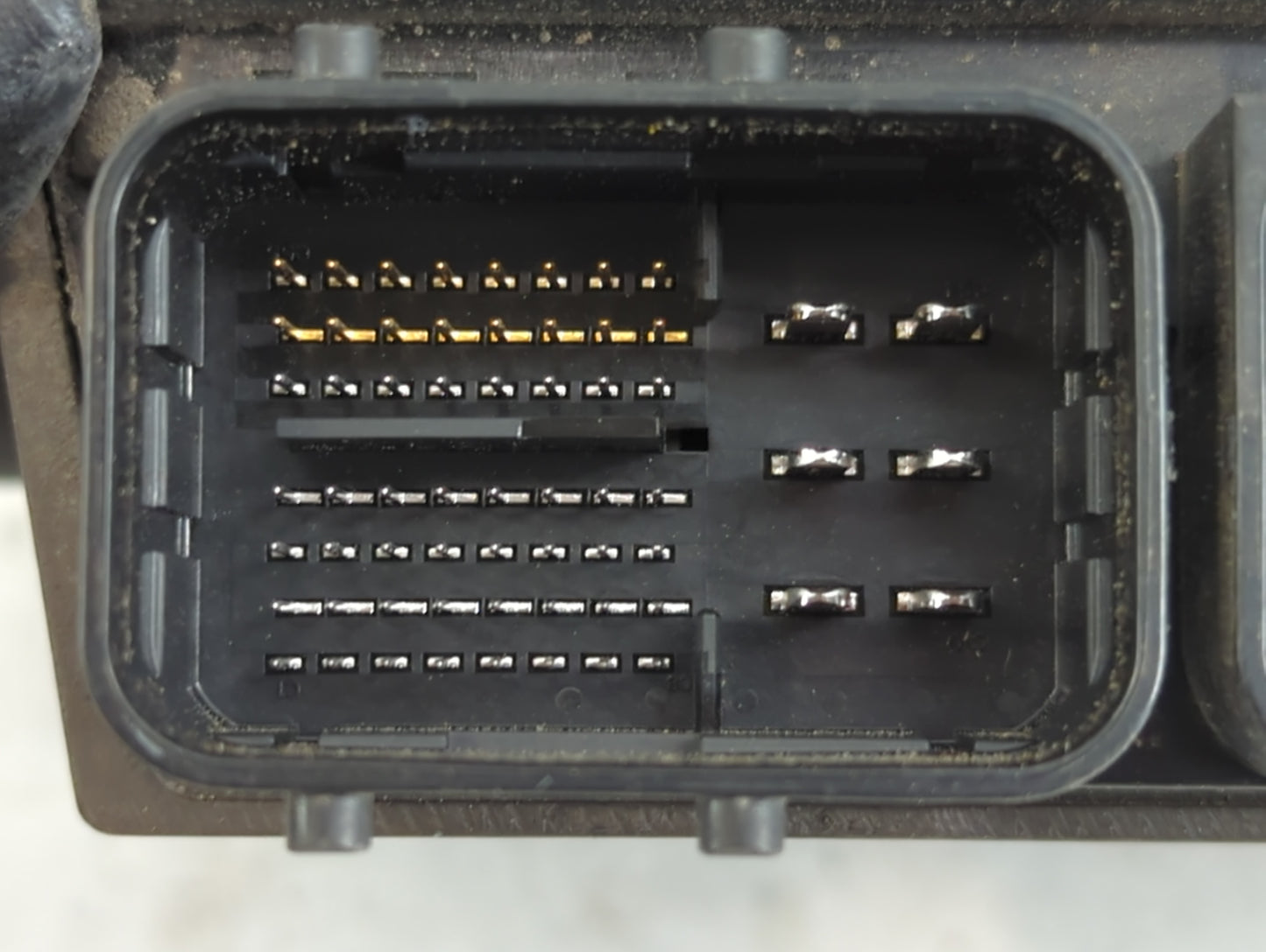 2019-2020 Toyota Camry PCM Engine Control Computer ECU ECM PCU OEM P/N:89661-0X582 Fits Fits 2019 2020 OEM Used Auto Parts -