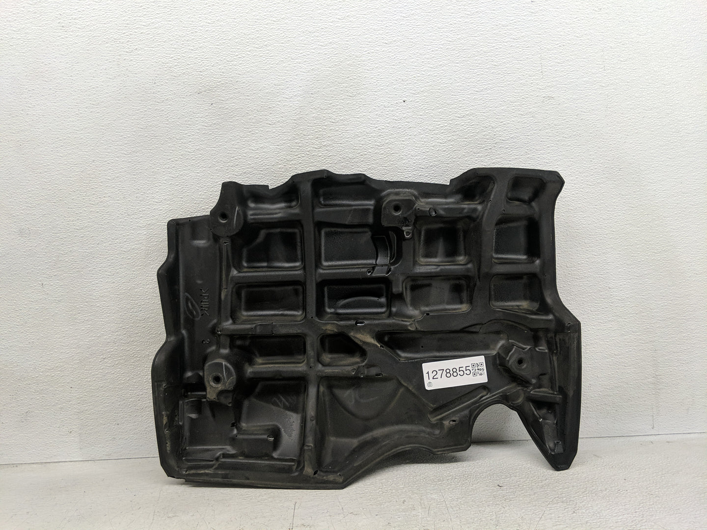 2020 Toyota Camry Engine Cover - Oemusedautoparts1.com