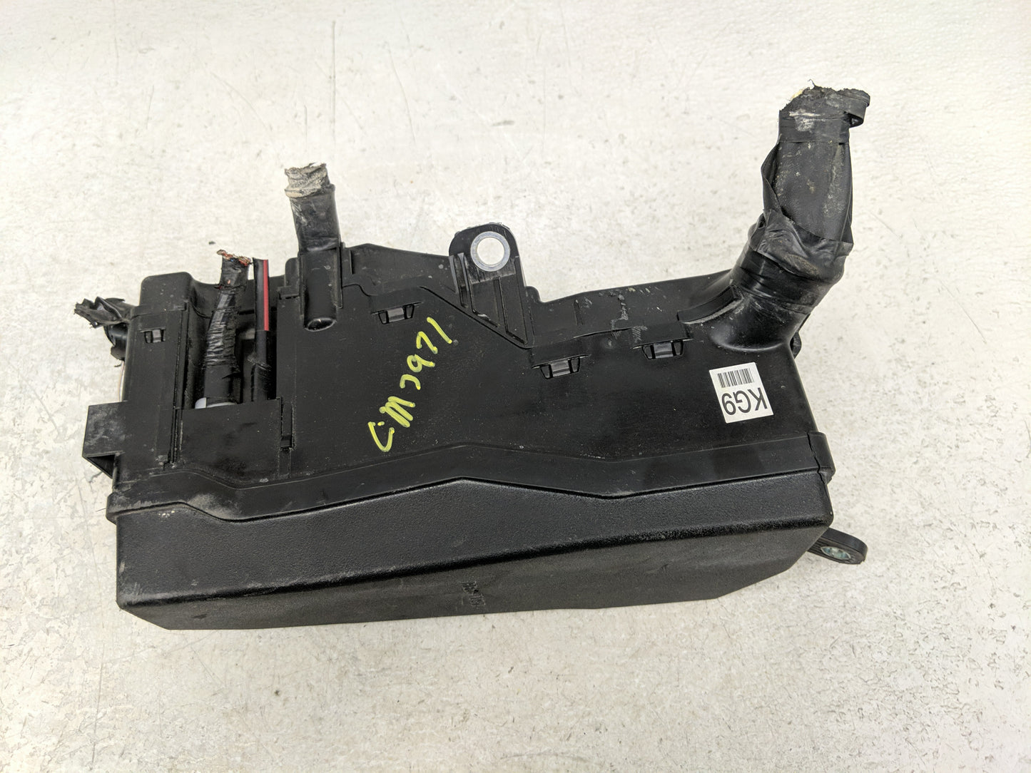 2018-2022 Toyota Camry Fusebox Fuse Box Panel Relay Module Fits Fits 2018 2019 2020 2021 2022 OEM Used Auto Parts - Oemuseda
